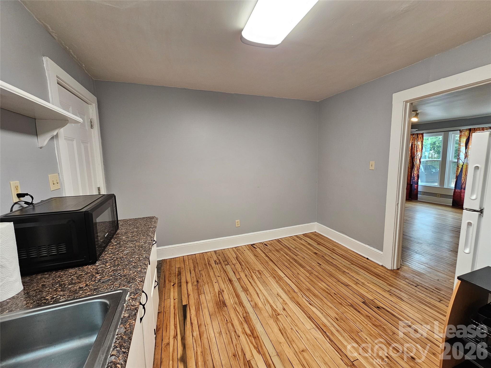 1130 Camden Avenue Unit: B