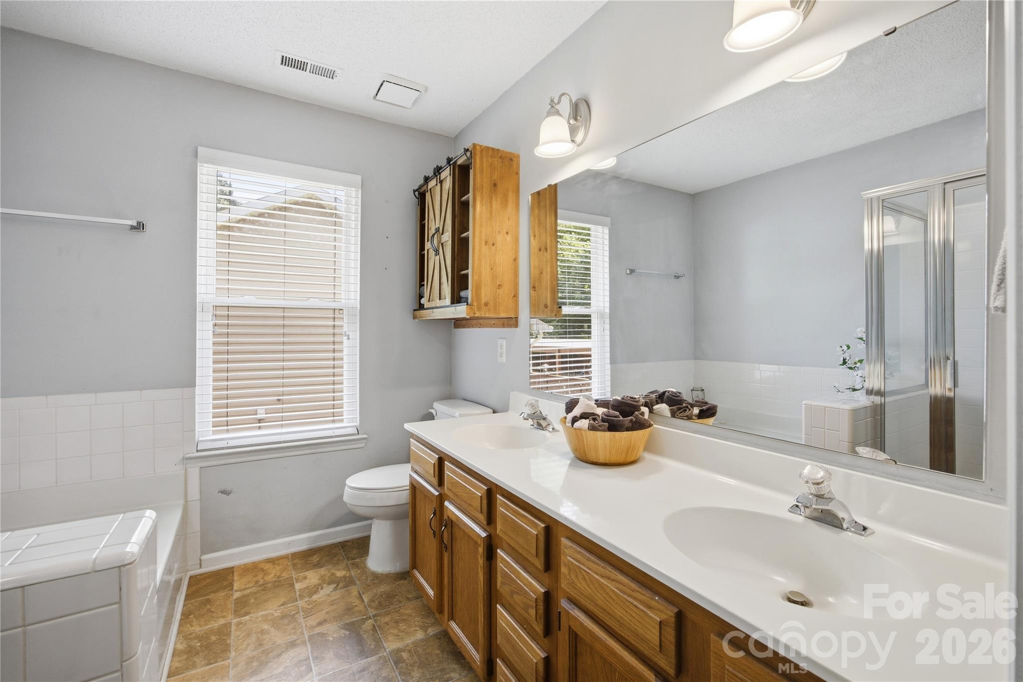 1814 Golden Heights Court