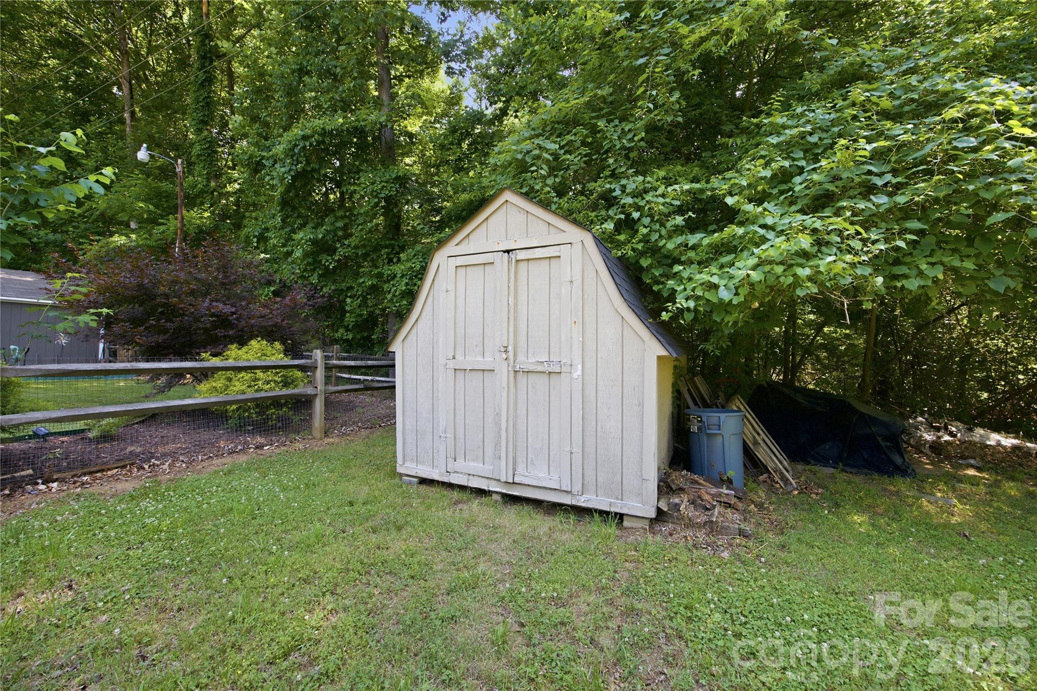 1814 Golden Heights Court