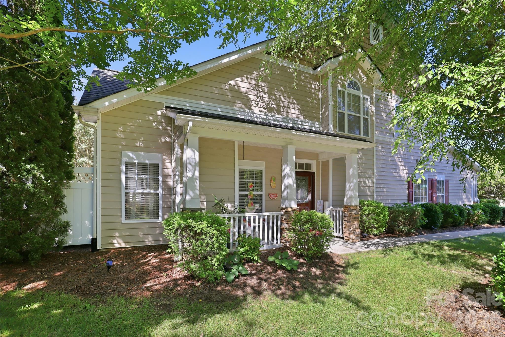 754 Winding Way