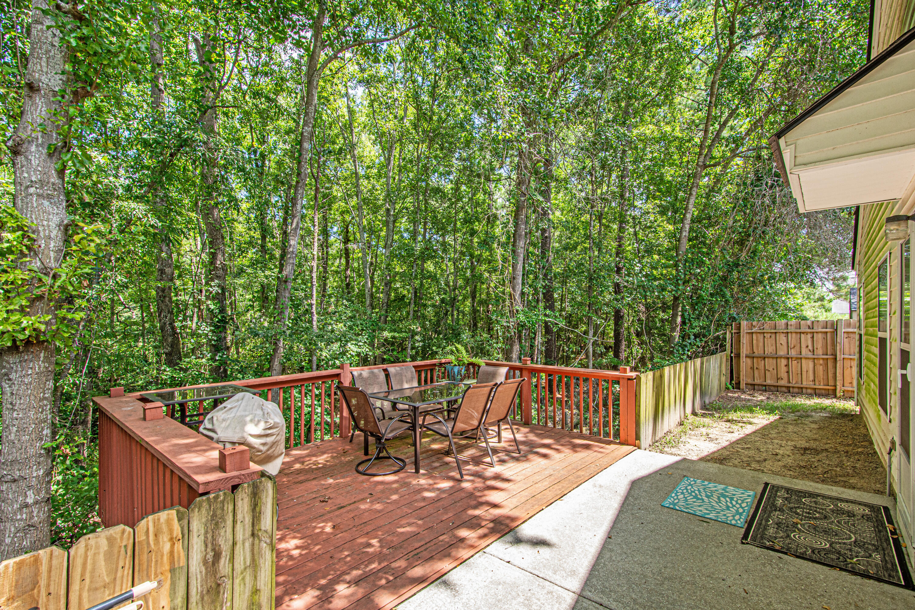 1012 Deerberry Road