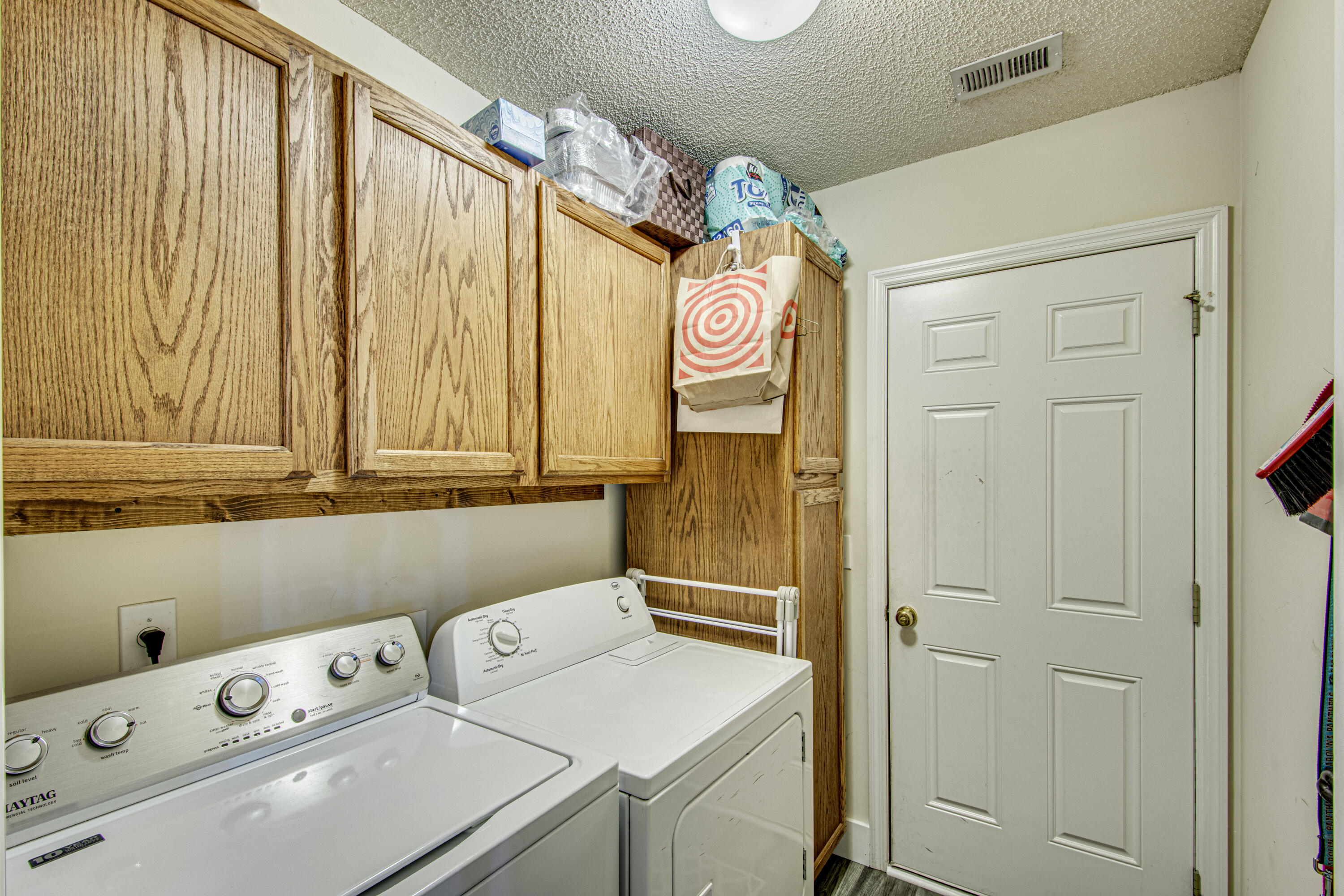 1012 Deerberry Road