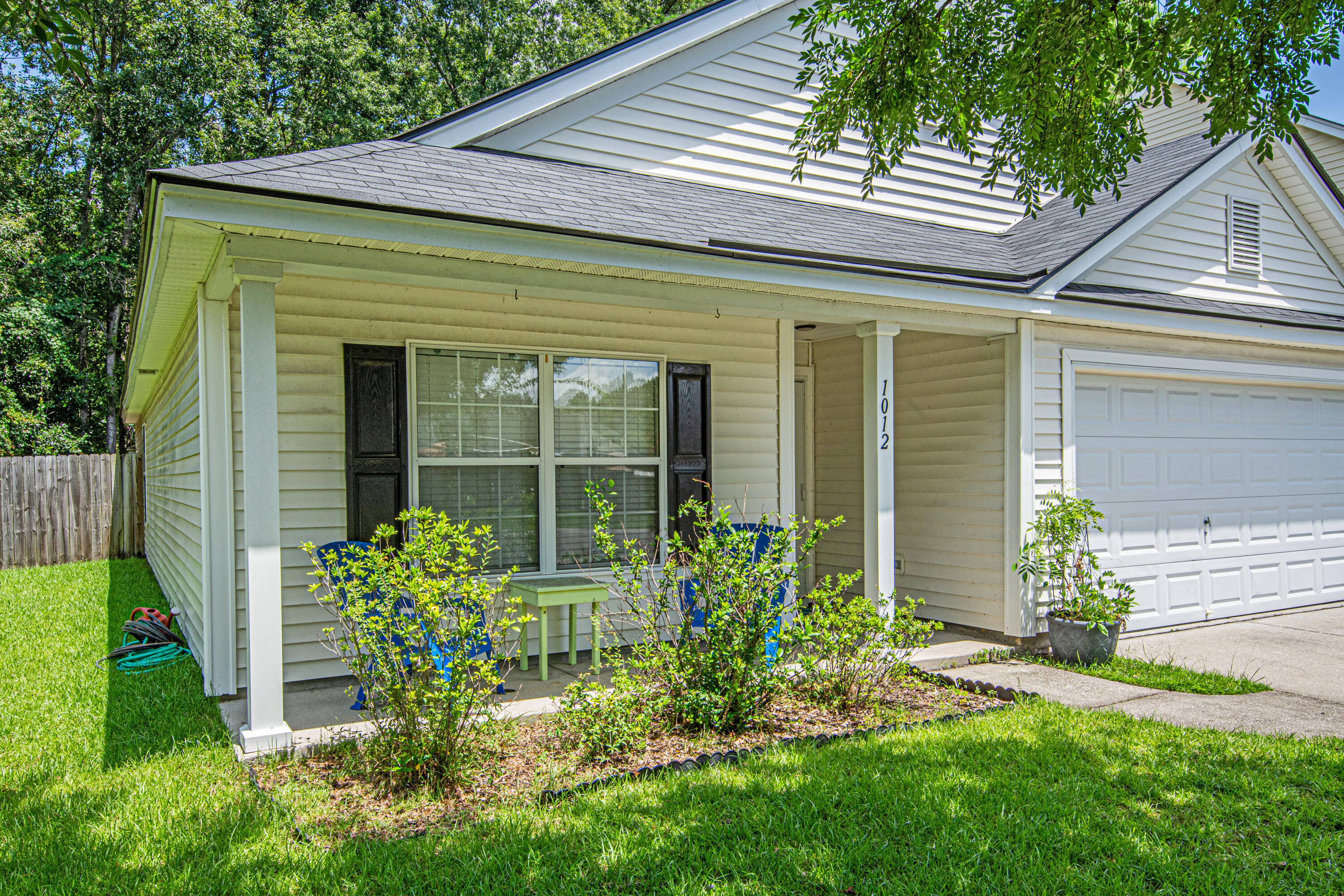 1012 Deerberry Road