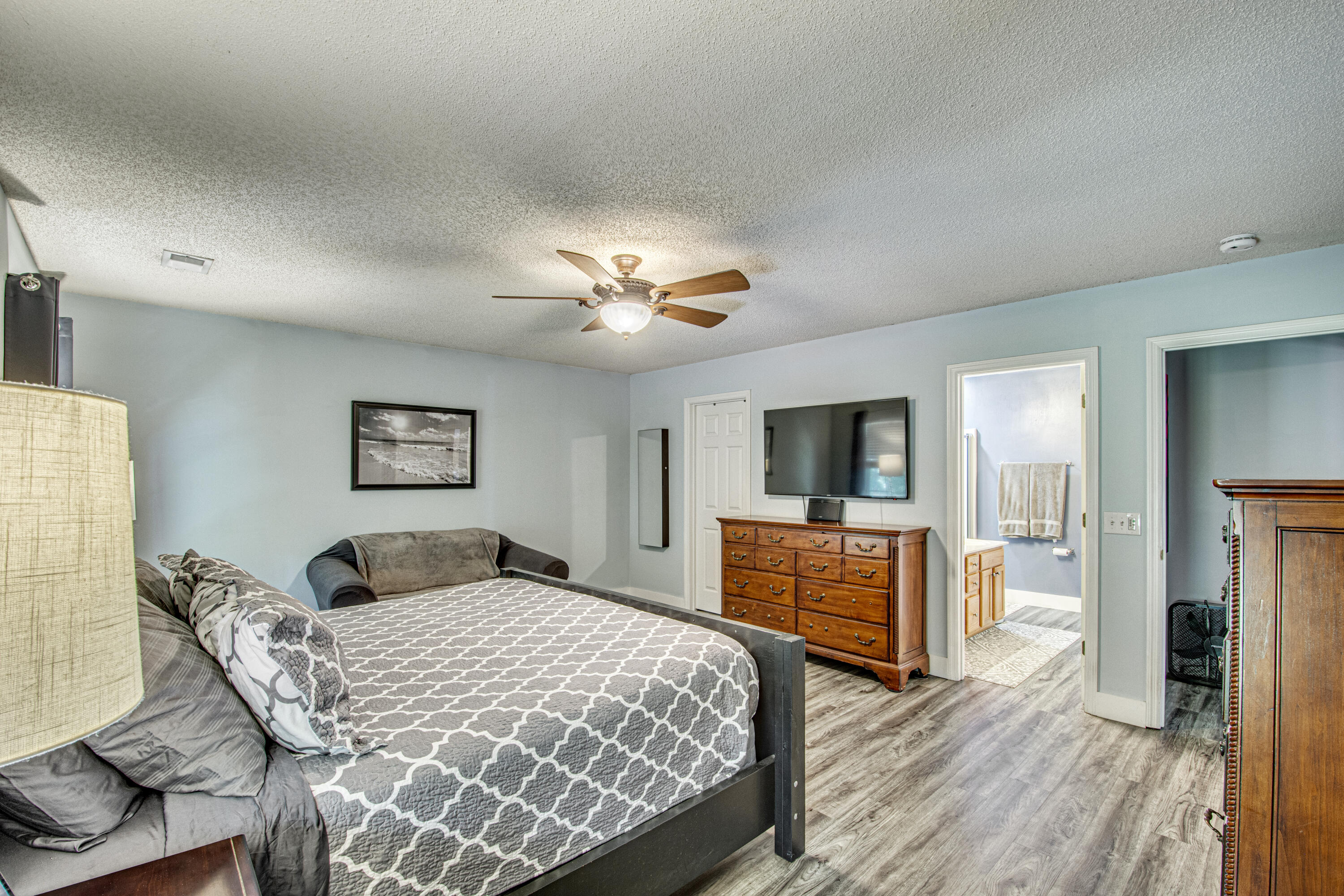 1012 Deerberry Road