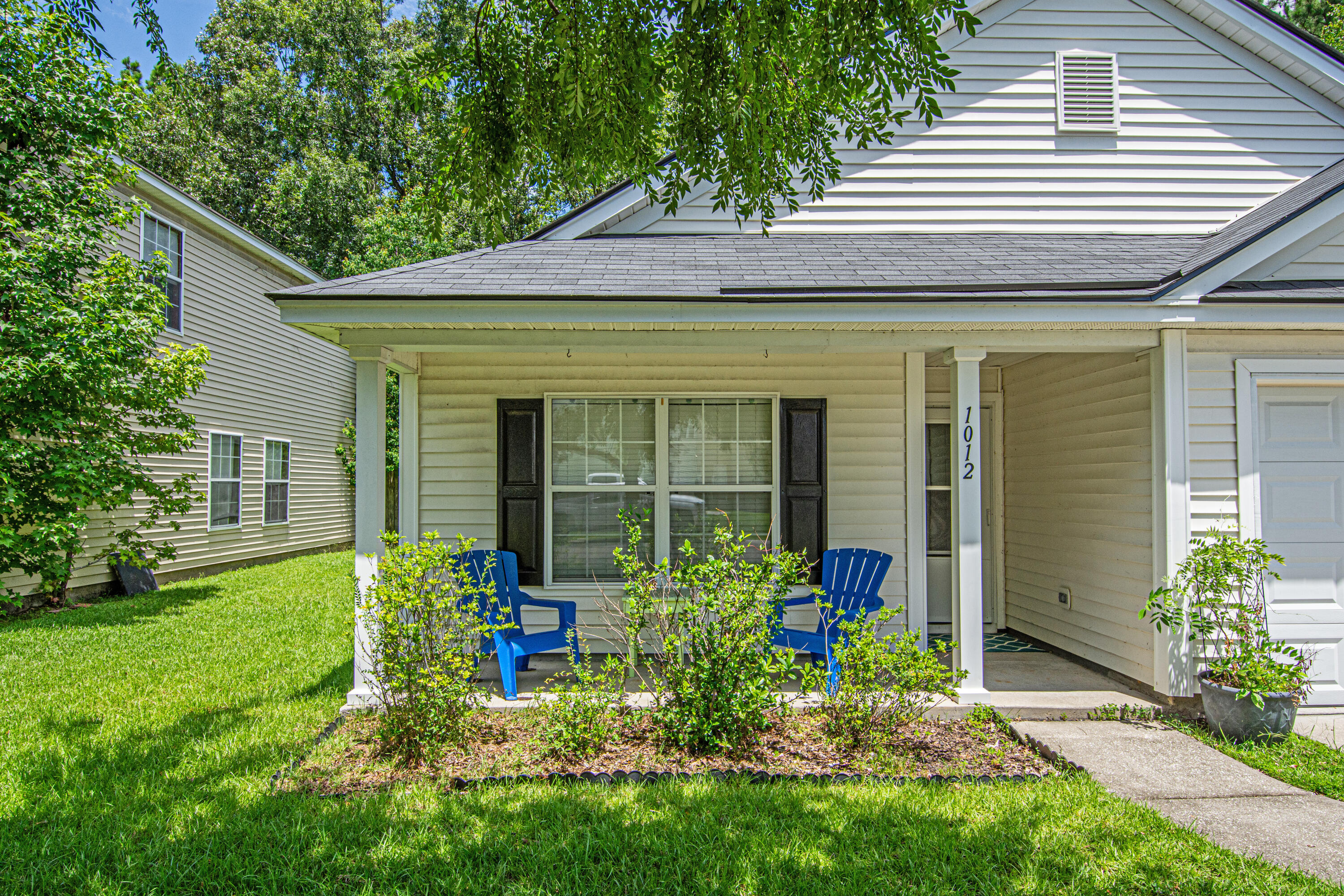 1012 Deerberry Road