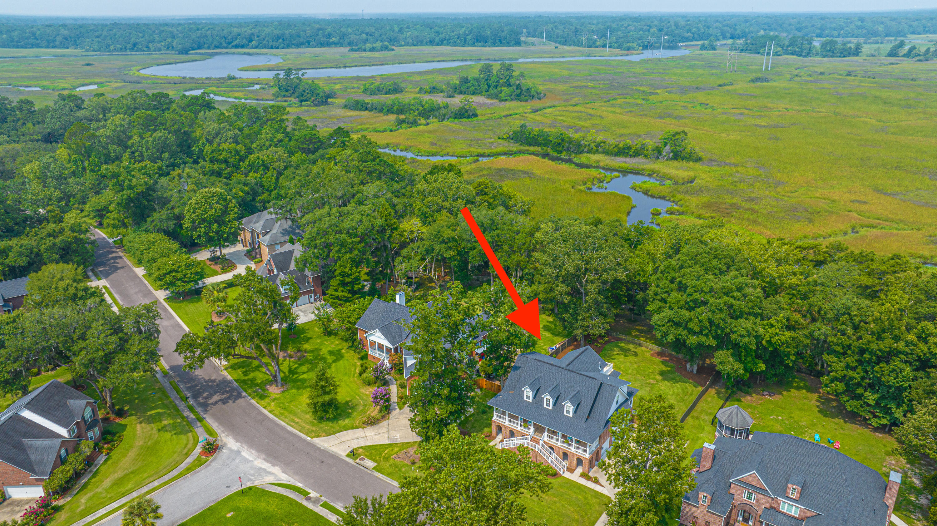 5489 Clearview Drive