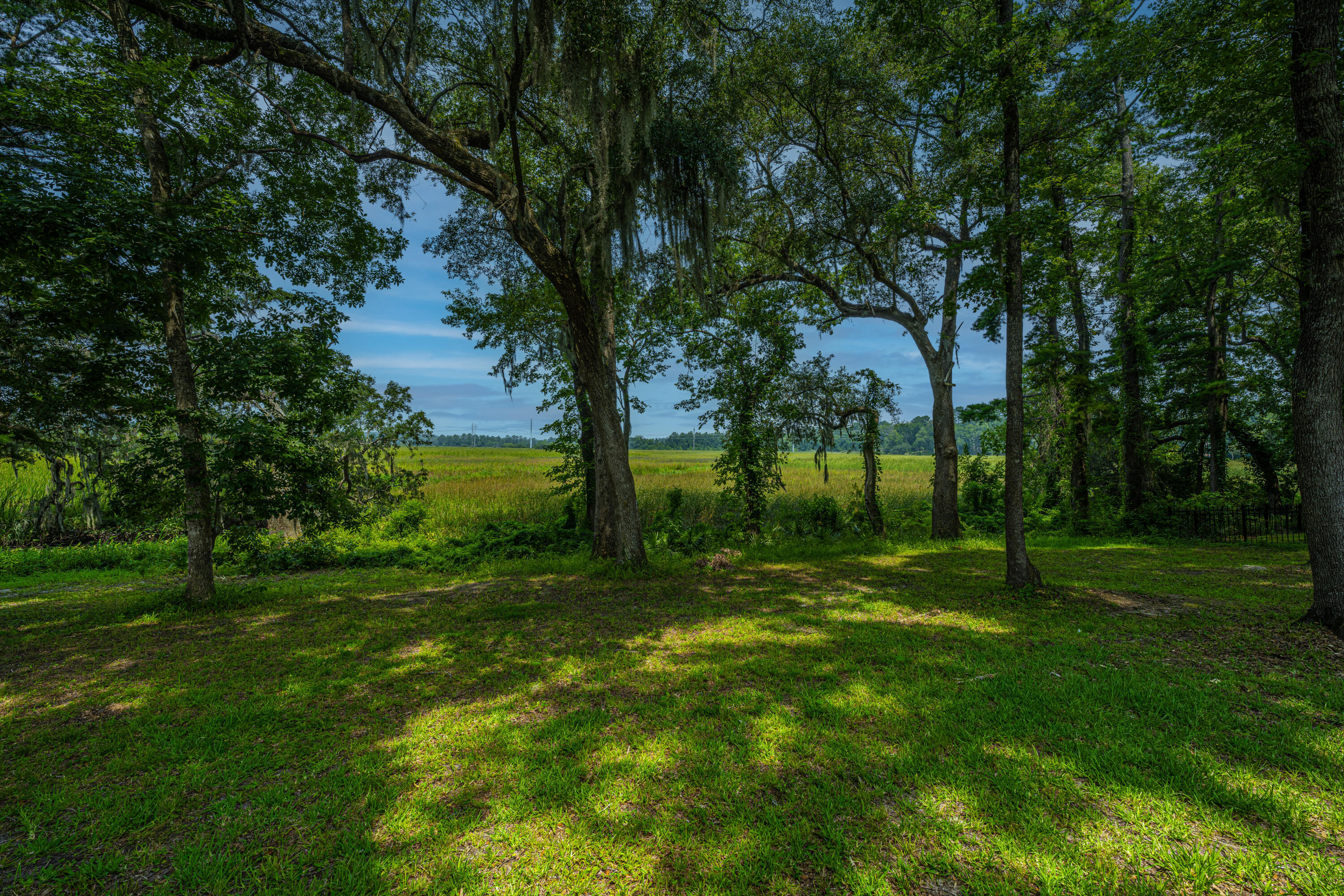 5489 Clearview Drive