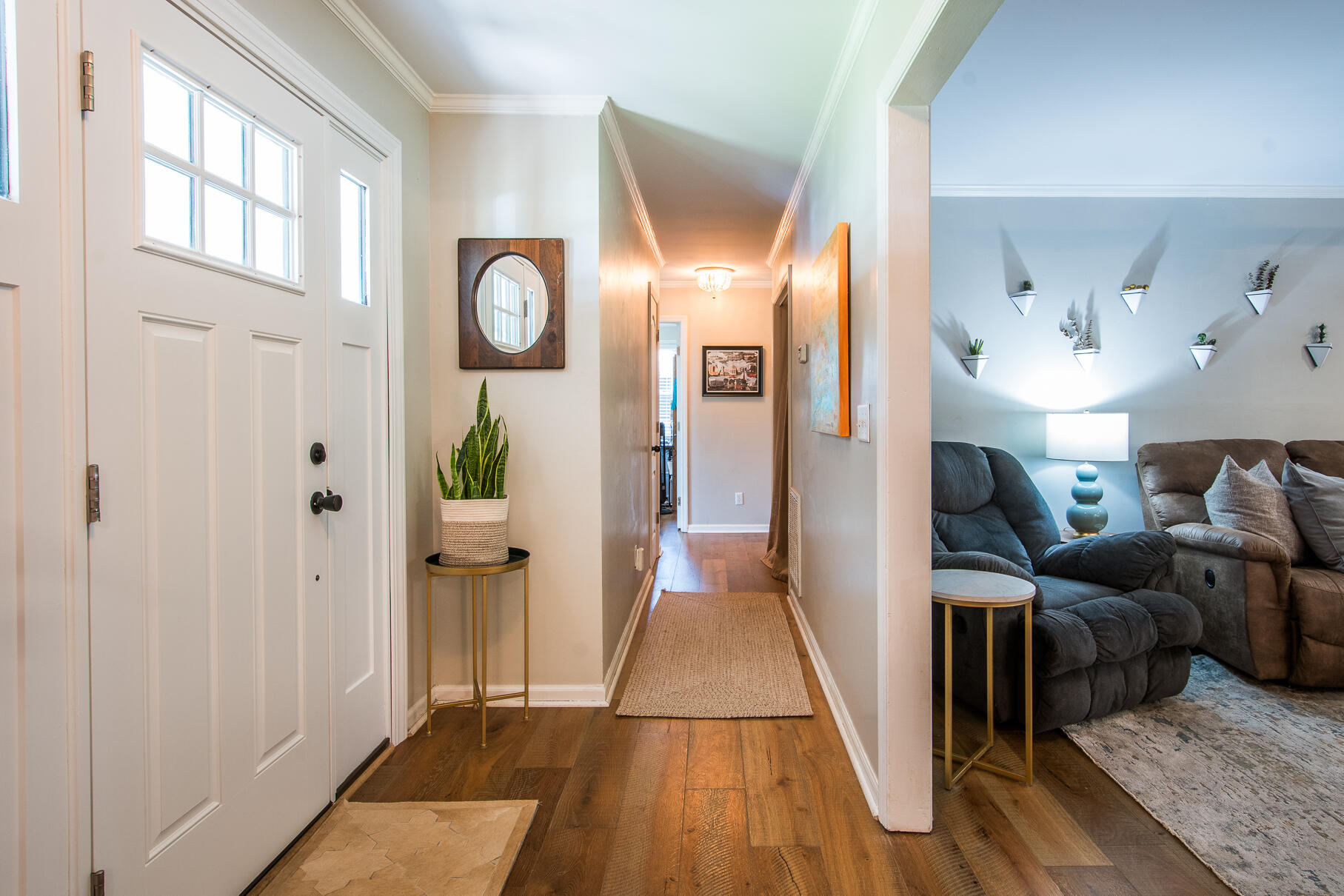 1426 Manor Boulevard