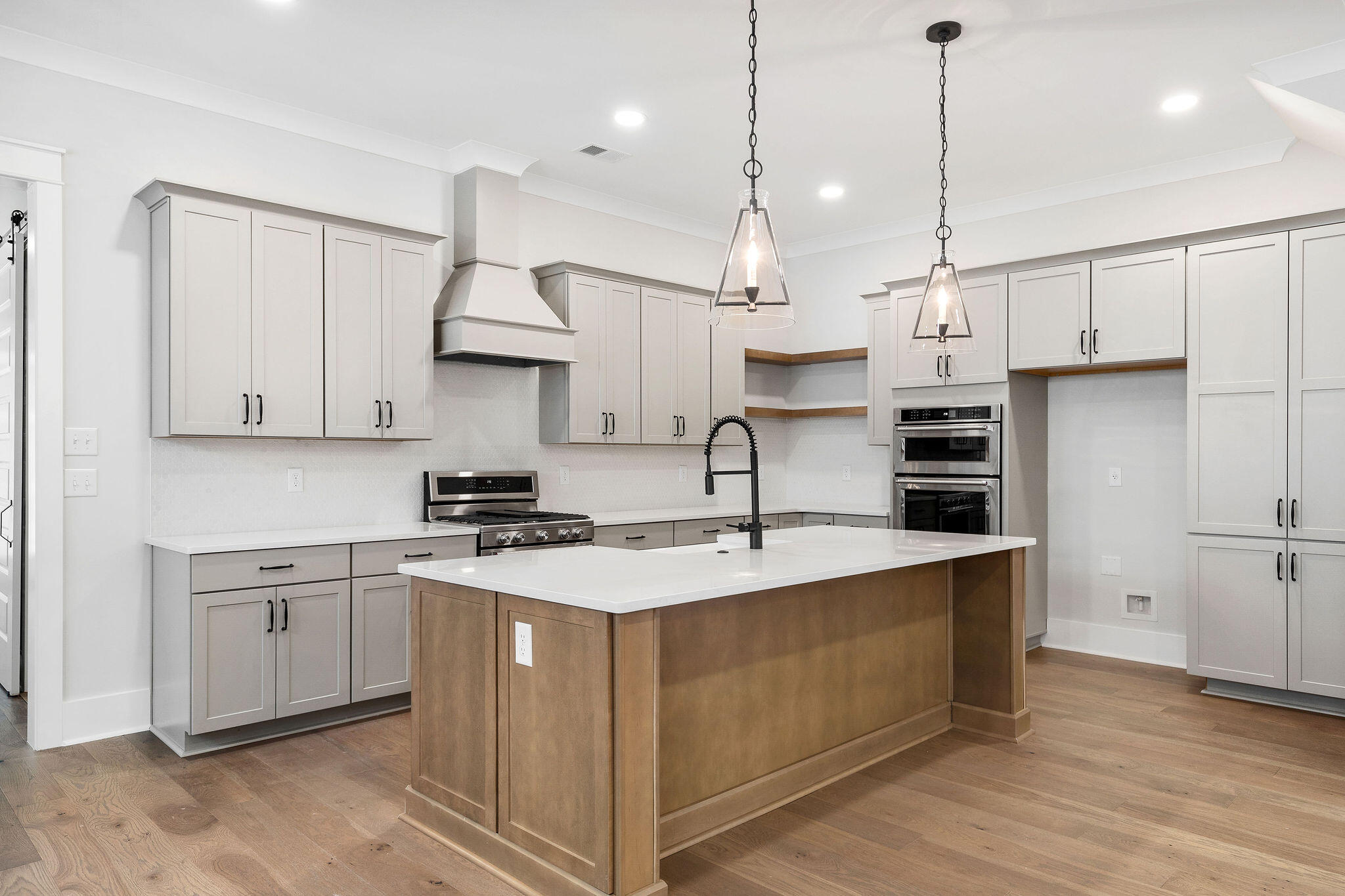 1229 Crooked Oak Road