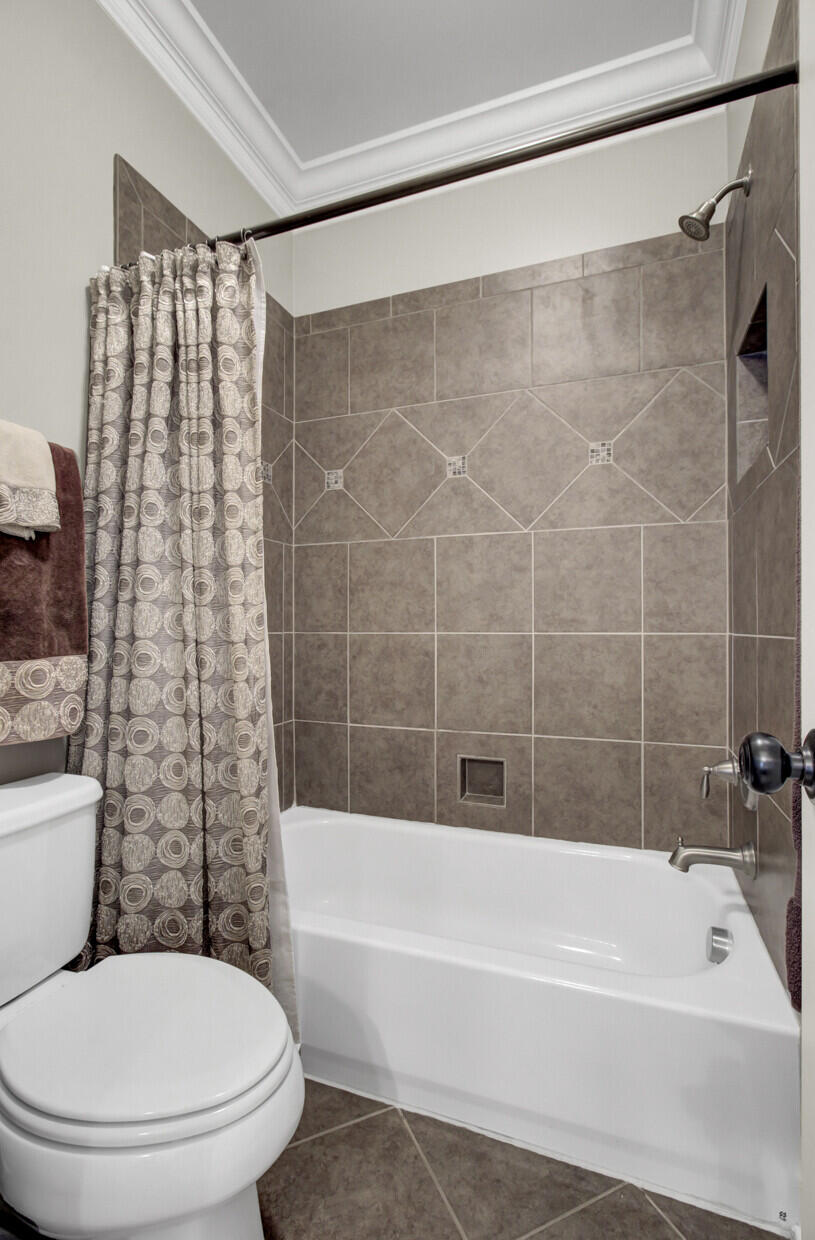 2851 River Vista Way