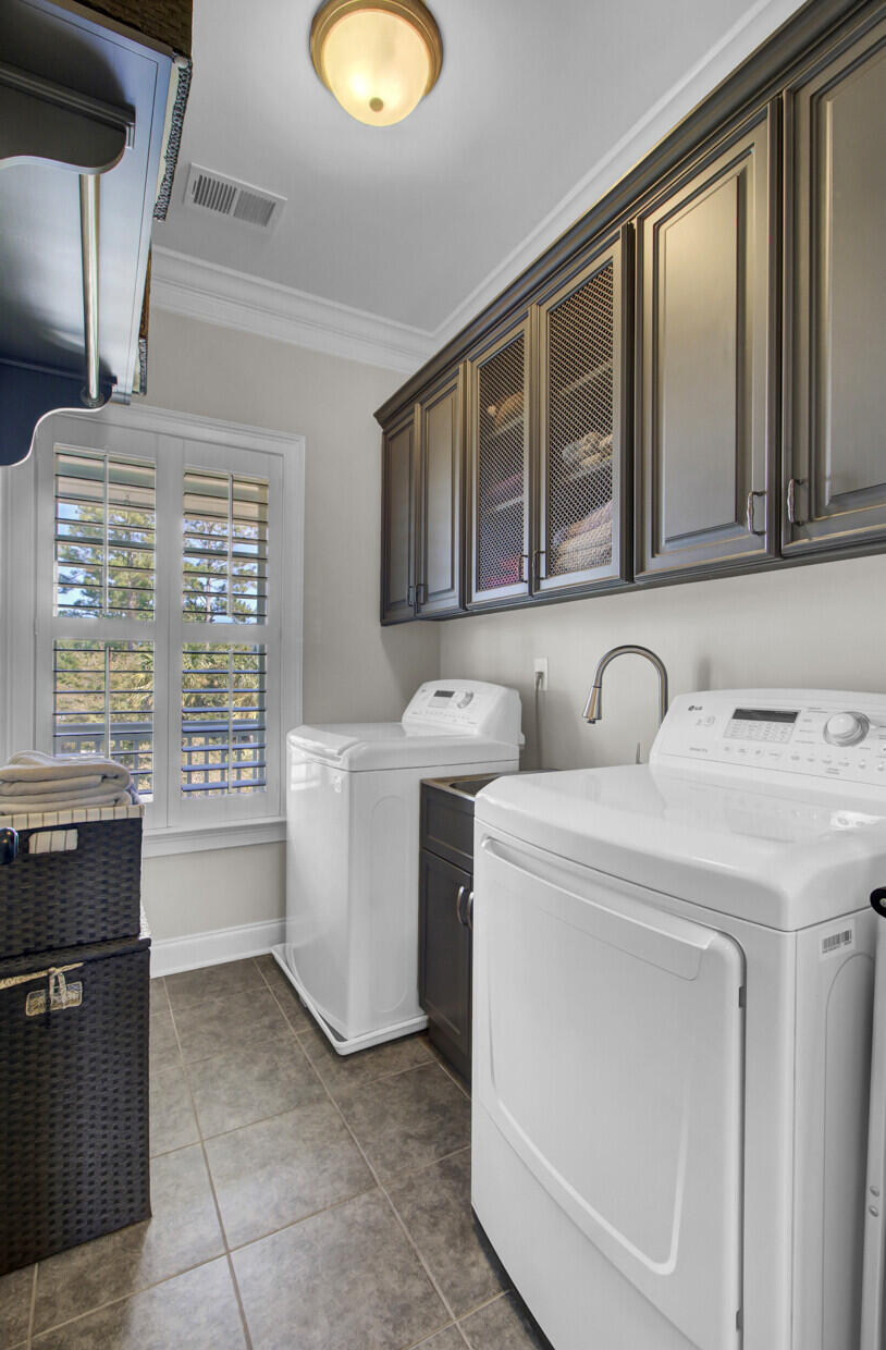 2851 River Vista Way