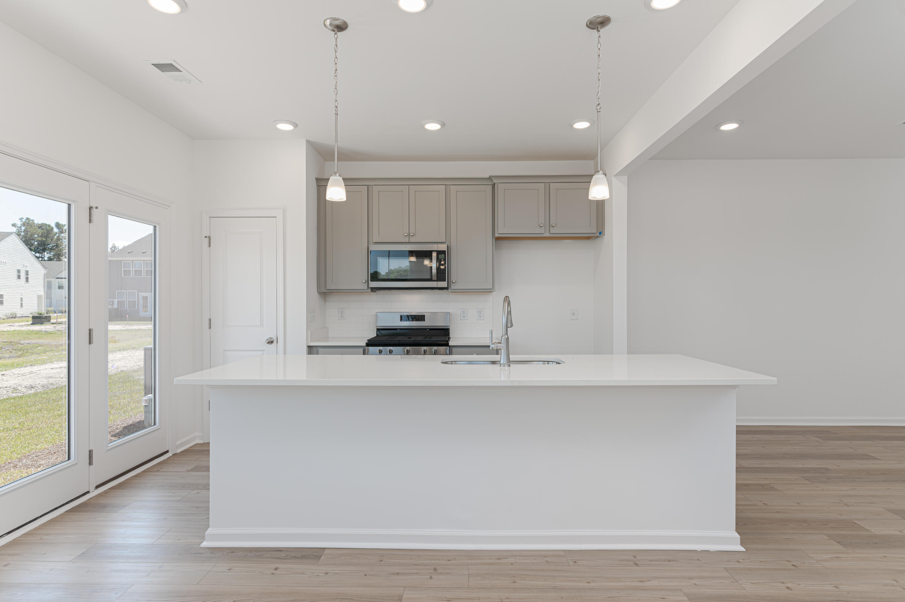 549 Trotters Lane # 229