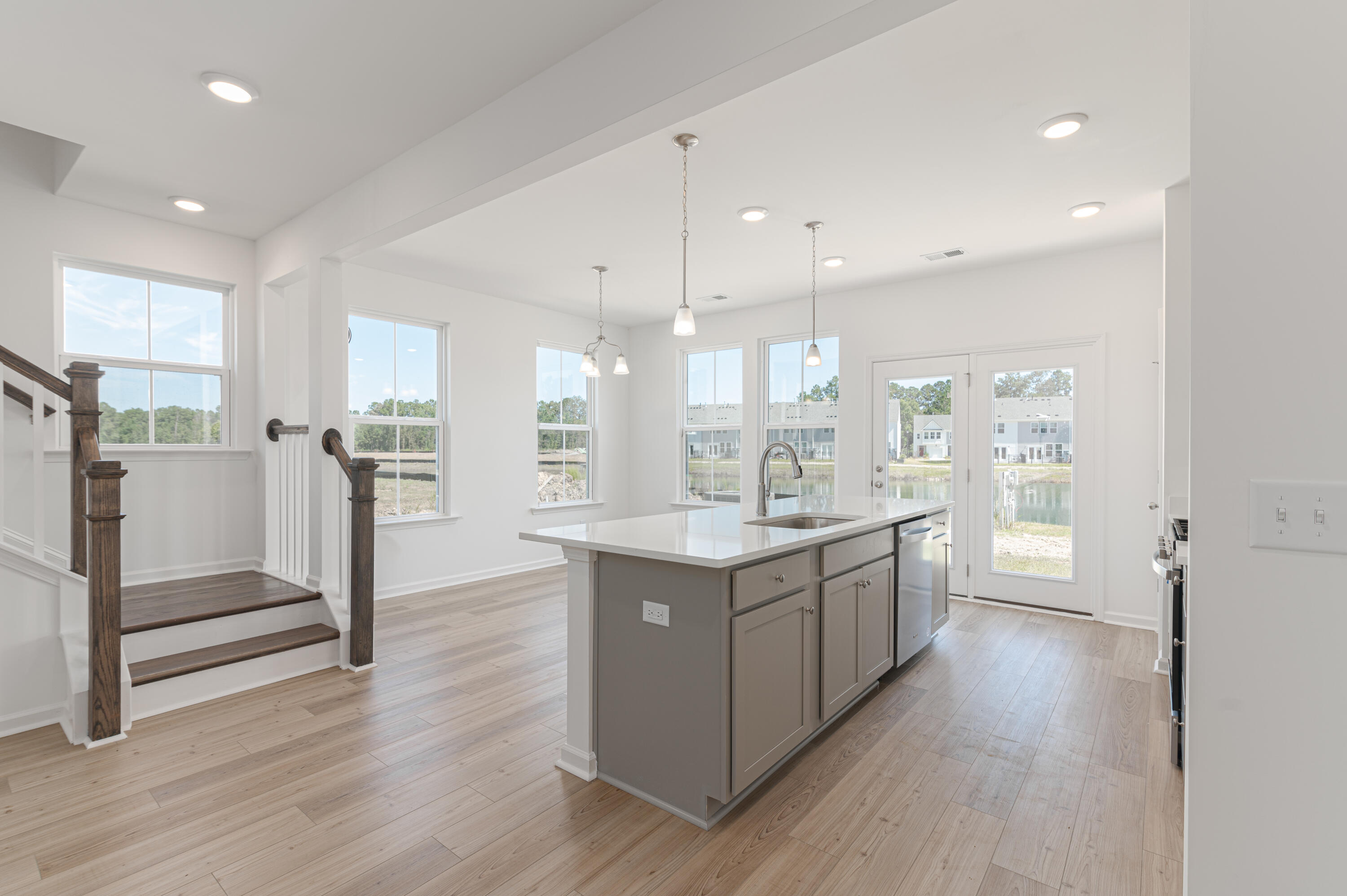 549 Trotters Lane # 229