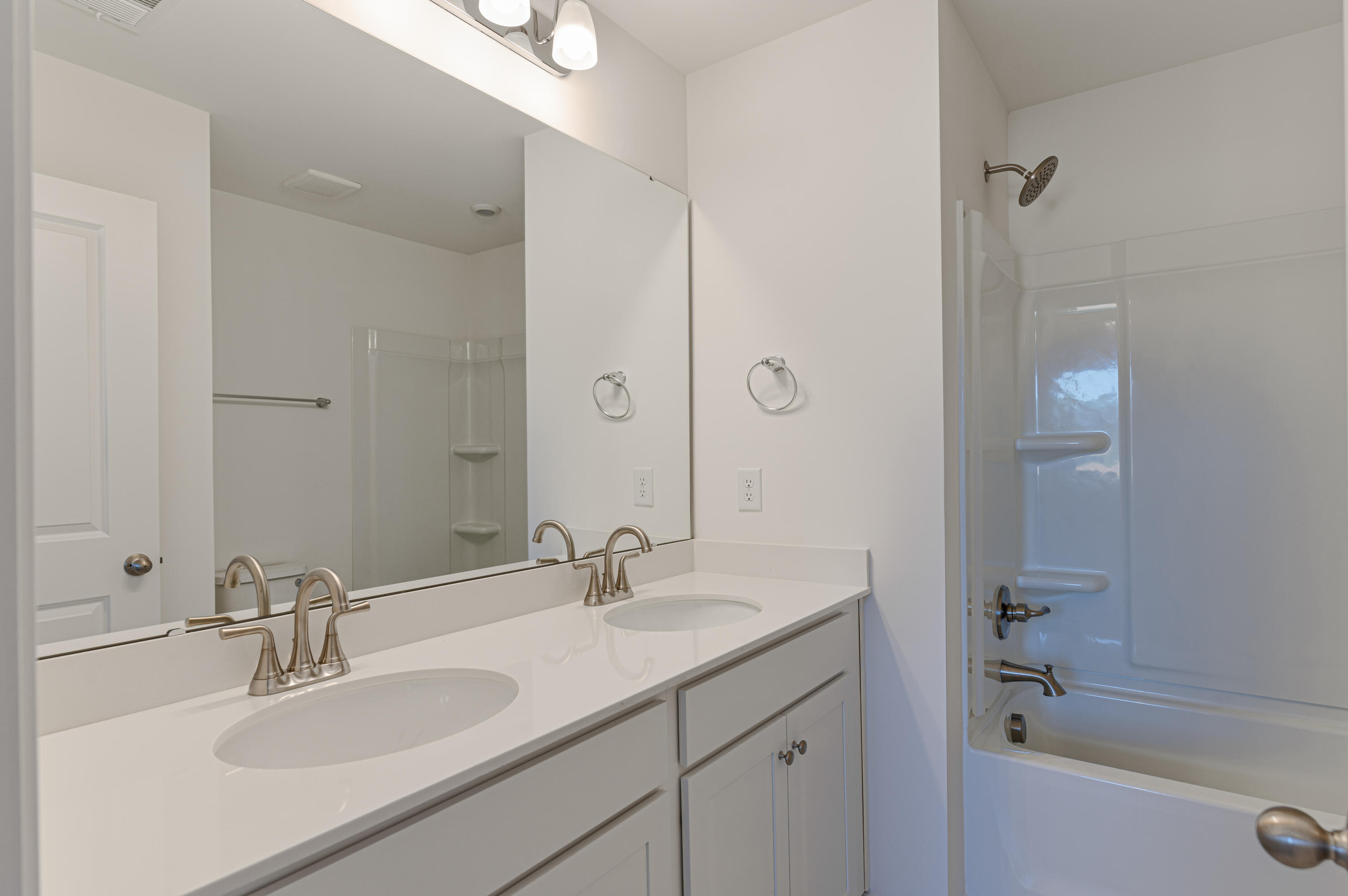 549 Trotters Lane # 229