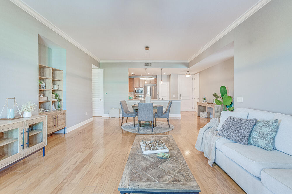 135 Pier View Street # 309
