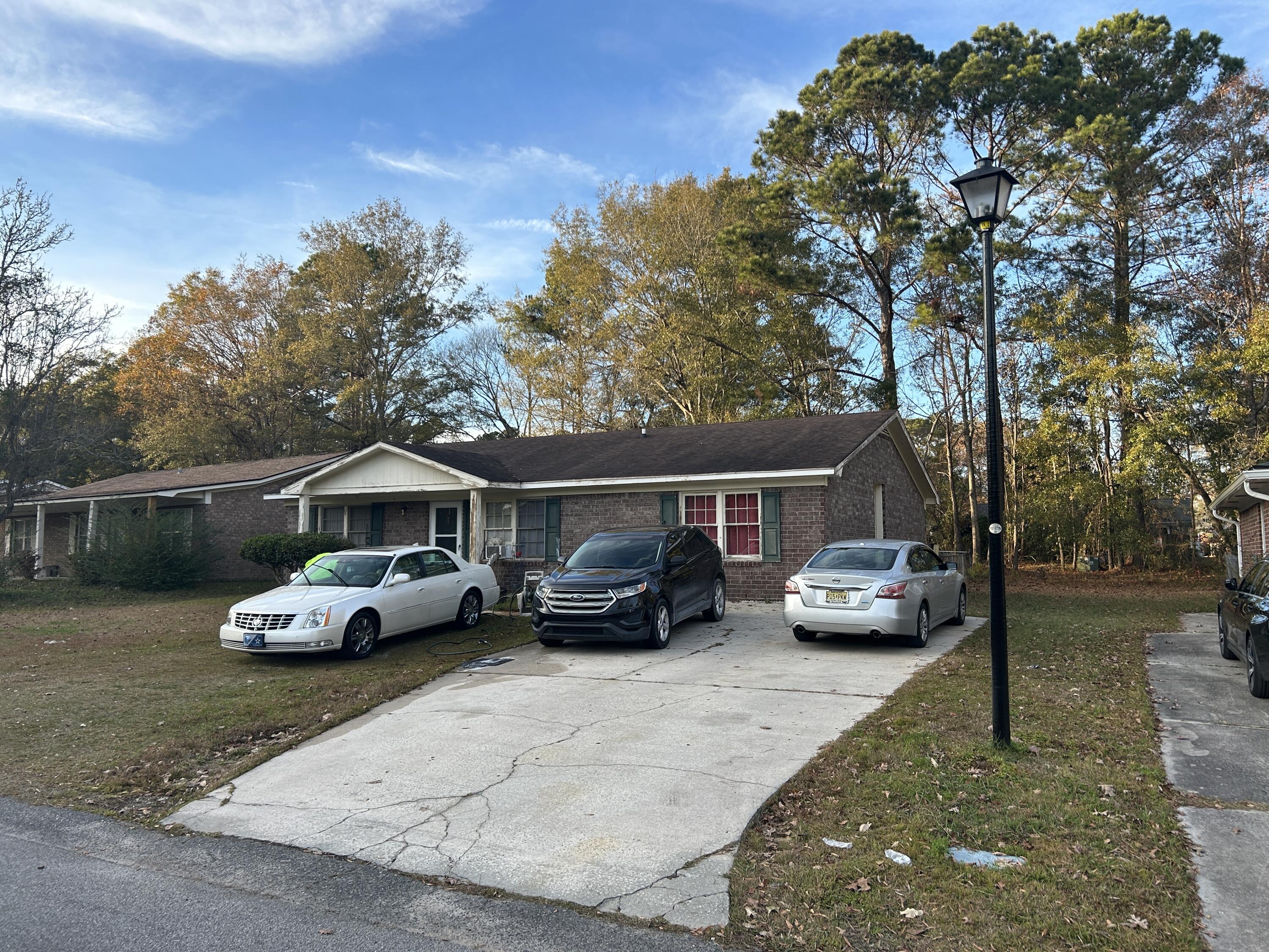 111 Susan Drive Unit: A&B