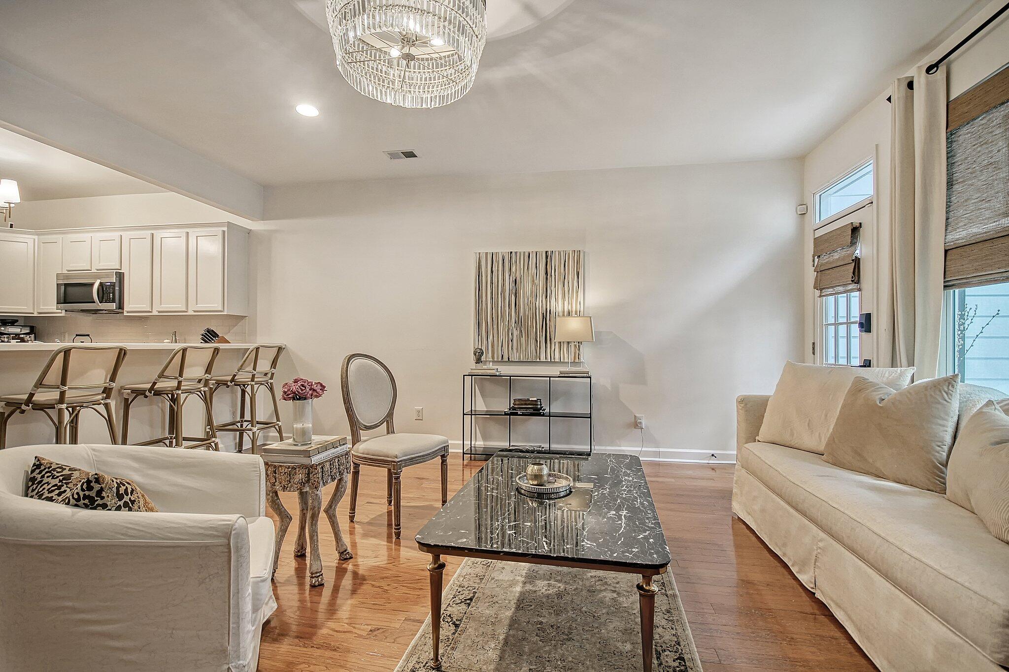 3376 Billings Street