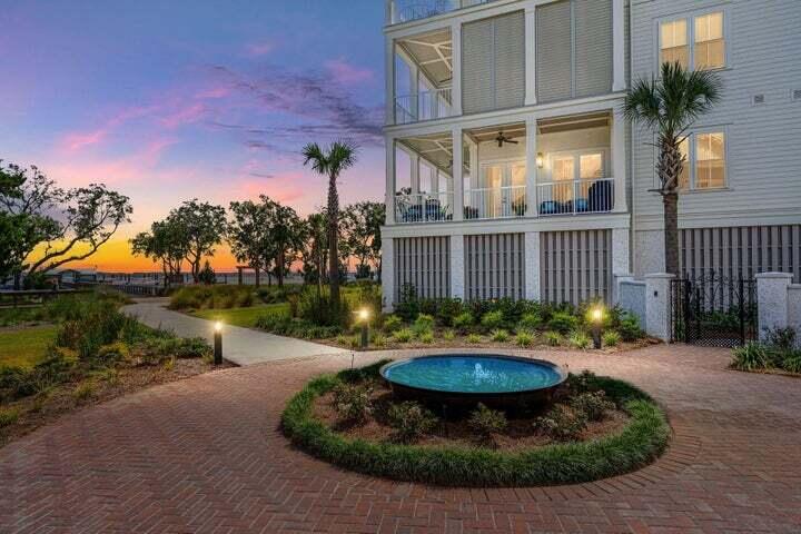 600 Waterman Street # 732