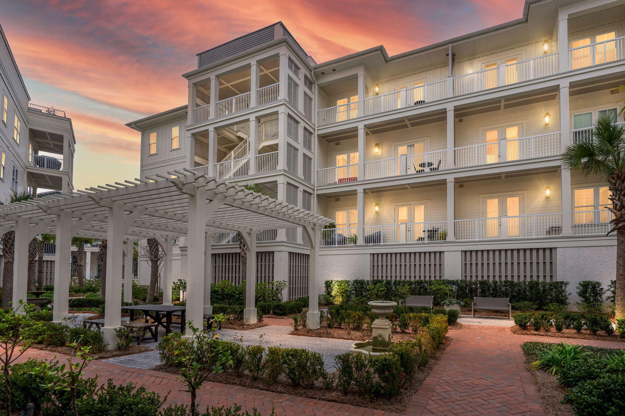 600 Waterman Street # 732
