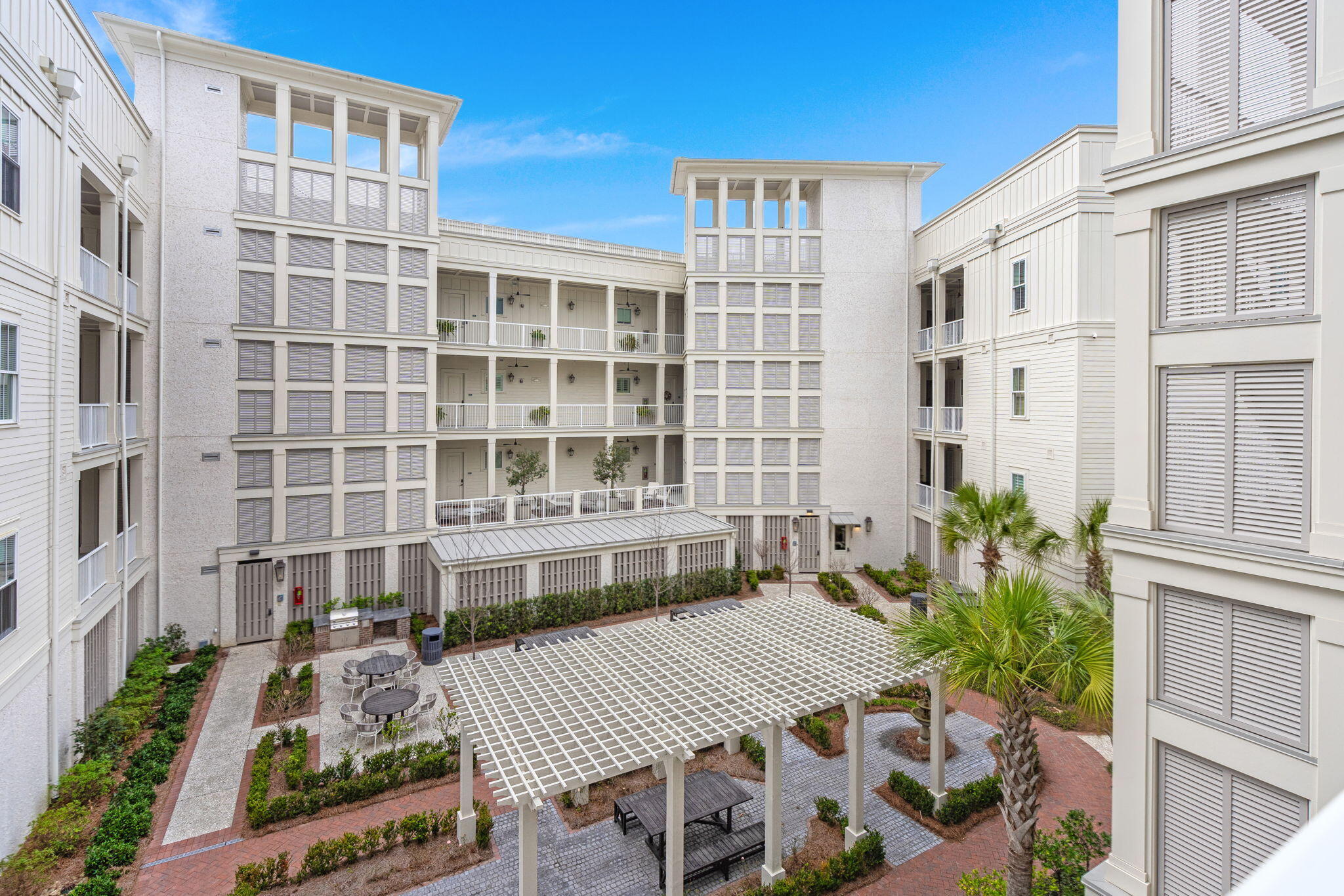 600 Waterman Street # 732