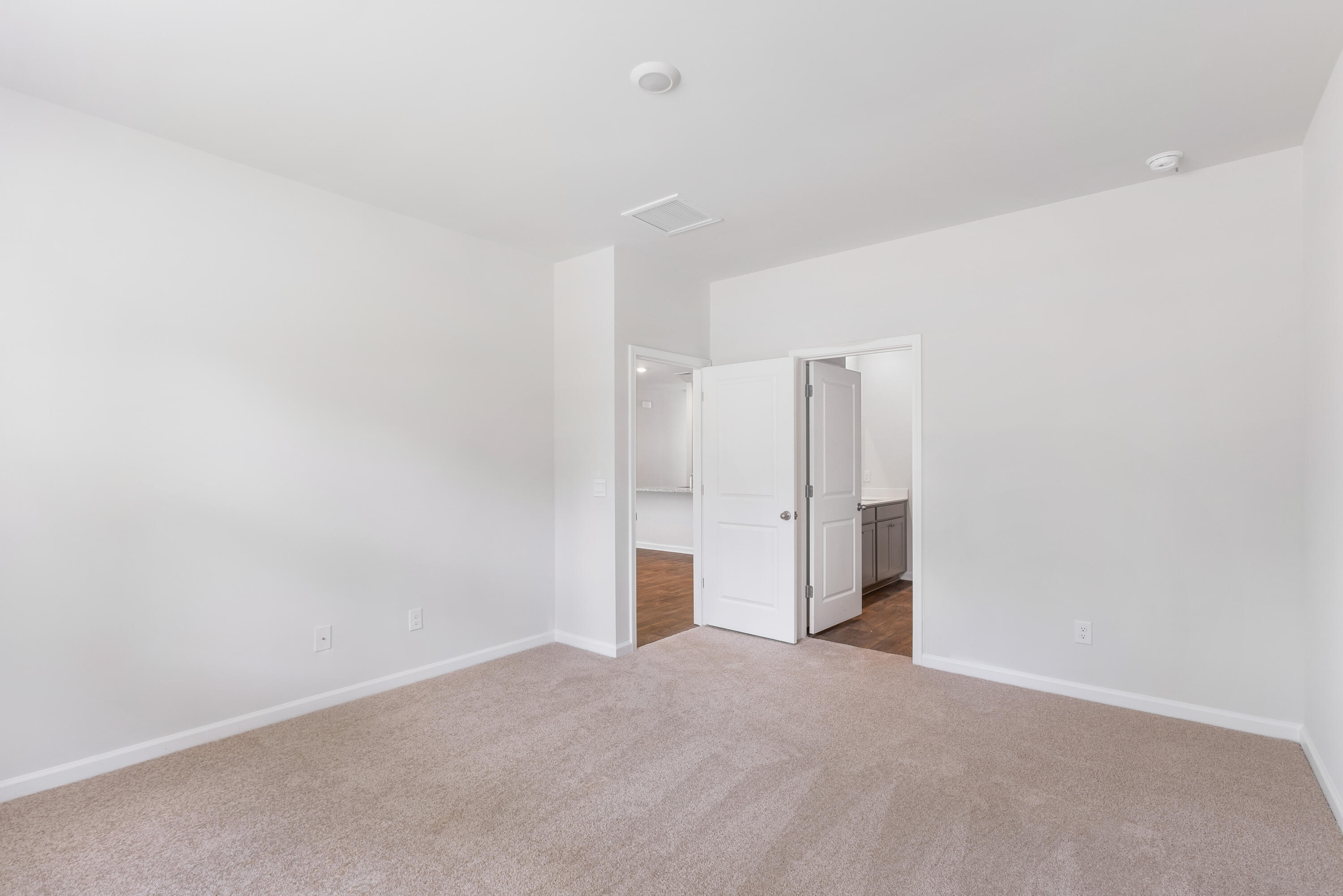 146 Ivory Shadow Road