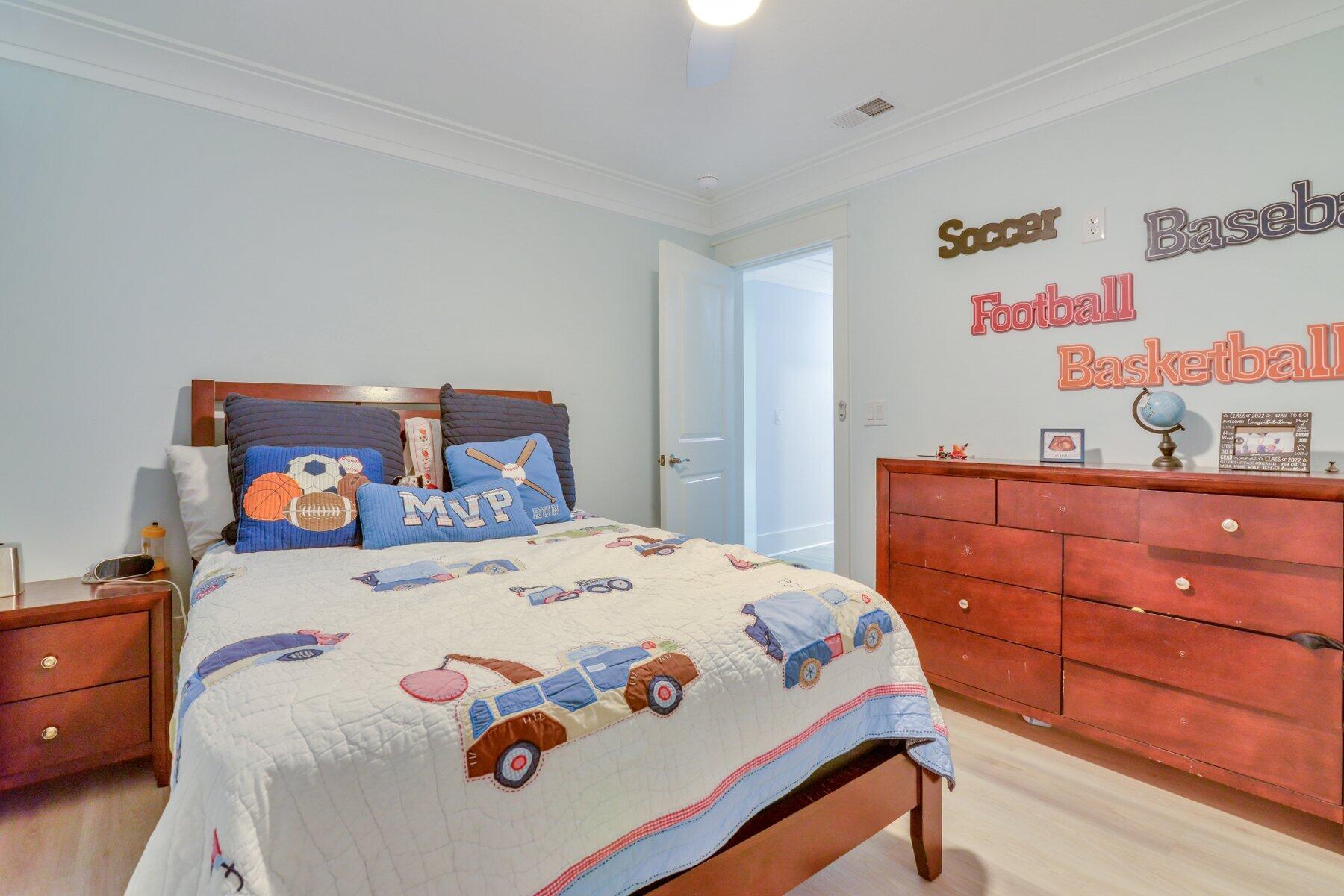 104 N Gateshead Xing