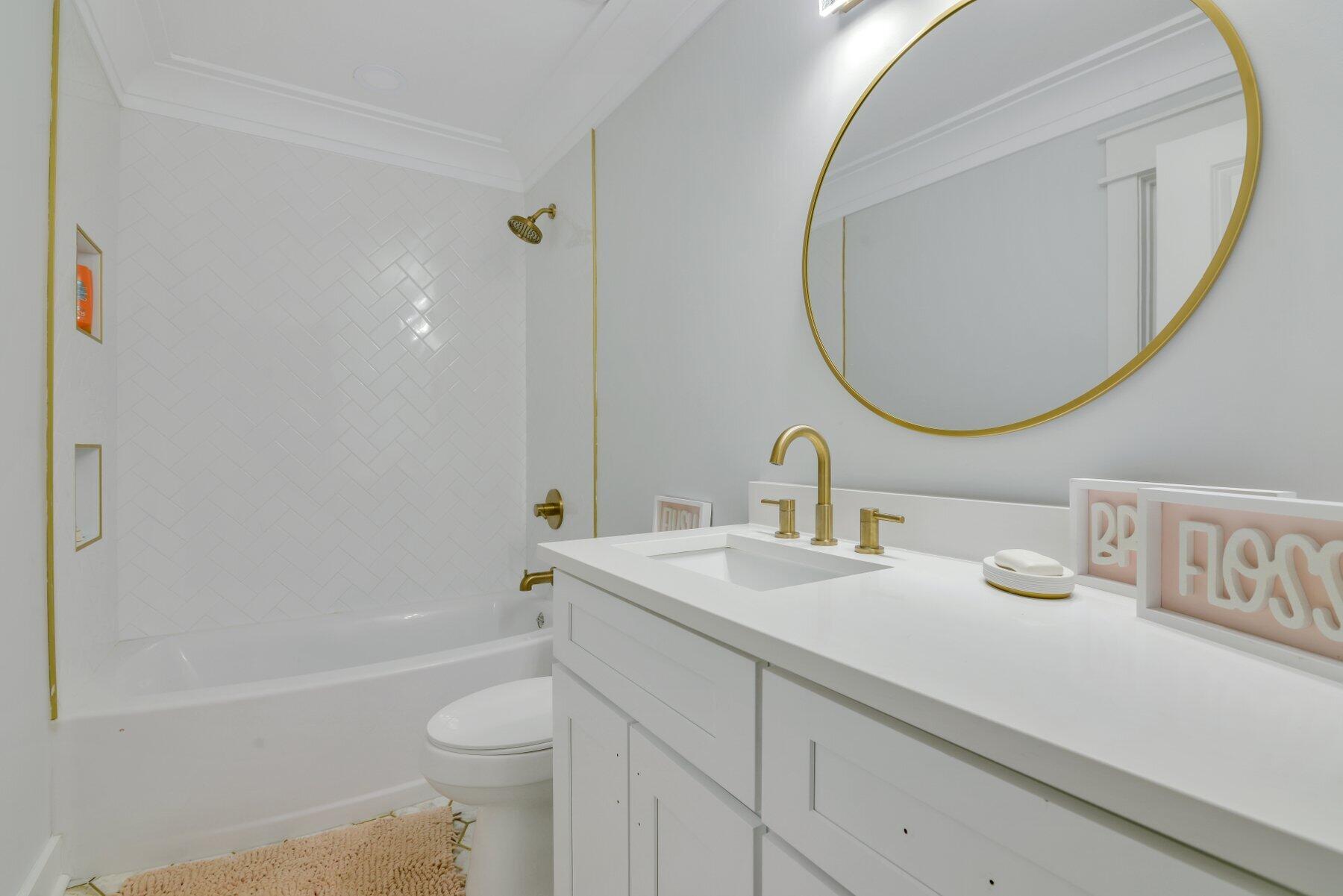 104 N Gateshead Xing