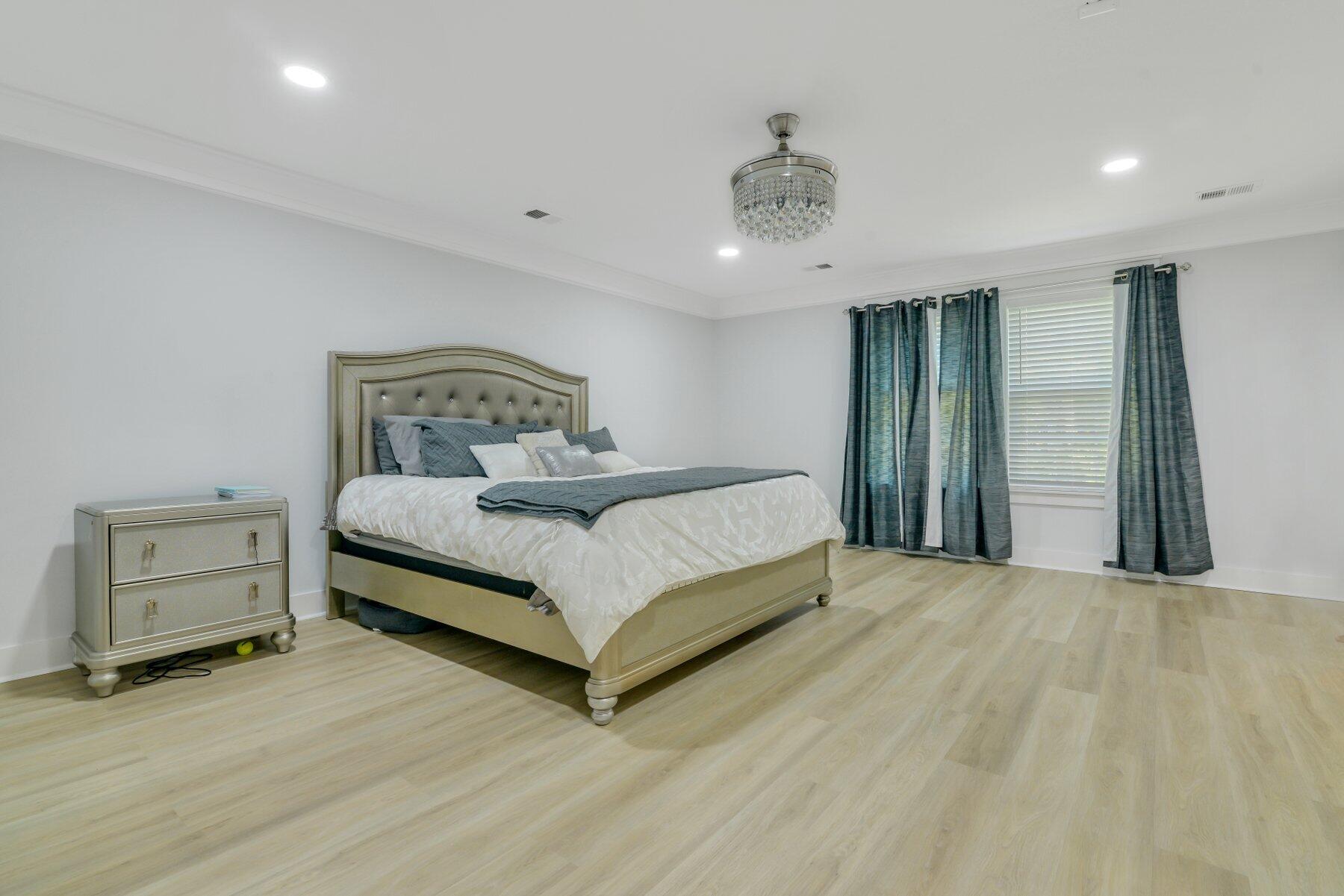 104 N Gateshead Xing