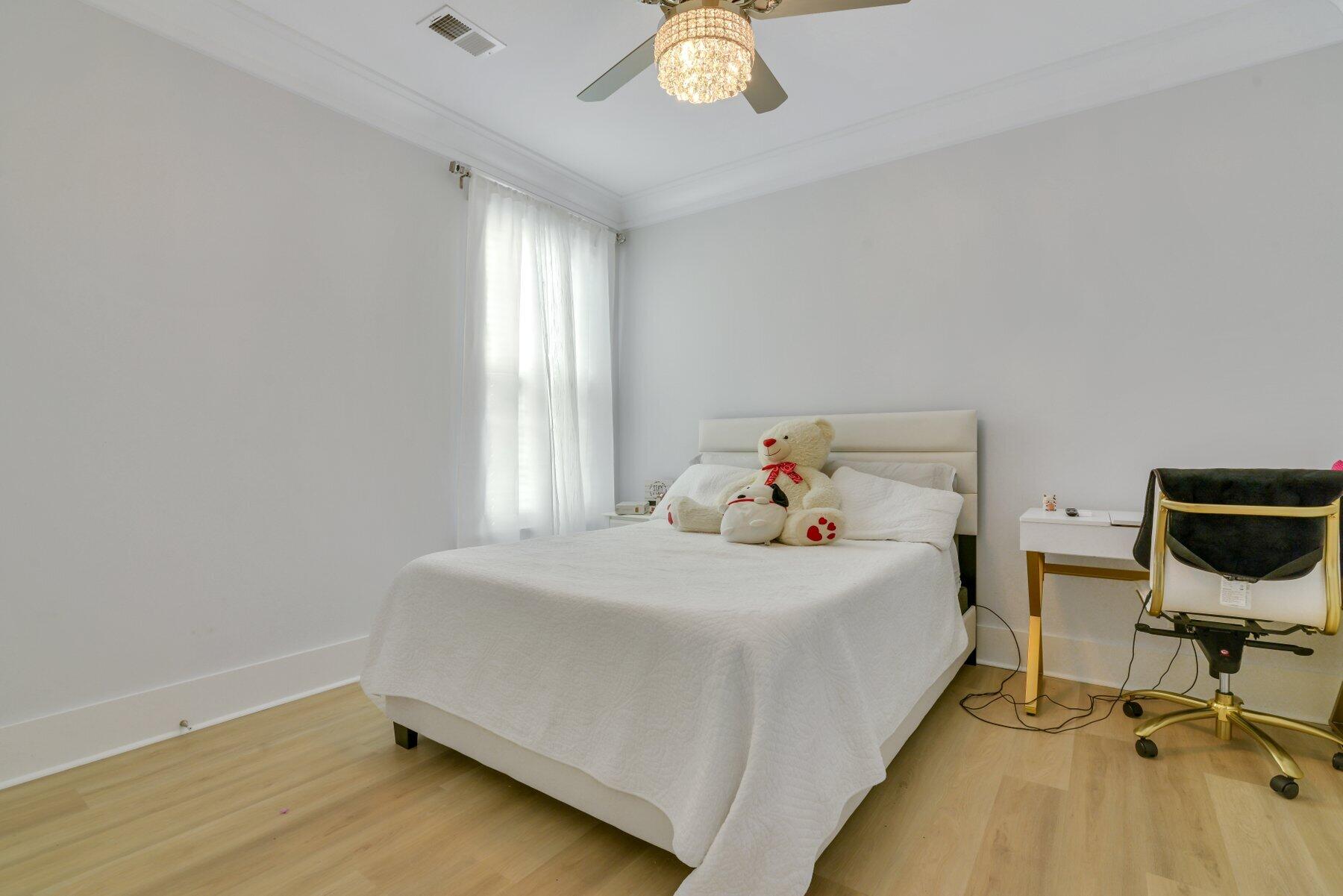 104 N Gateshead Xing