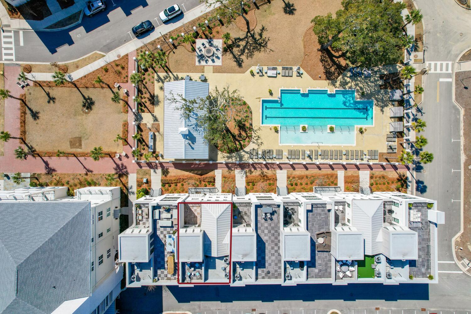 504 Helmsman Street