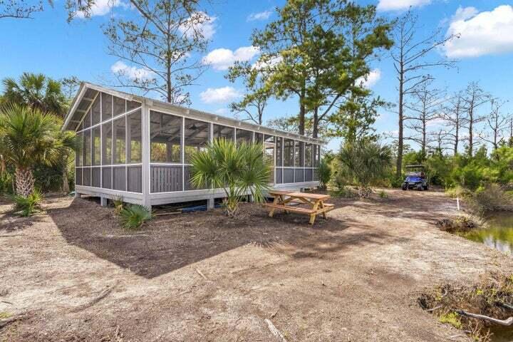 840 Forrest Drive