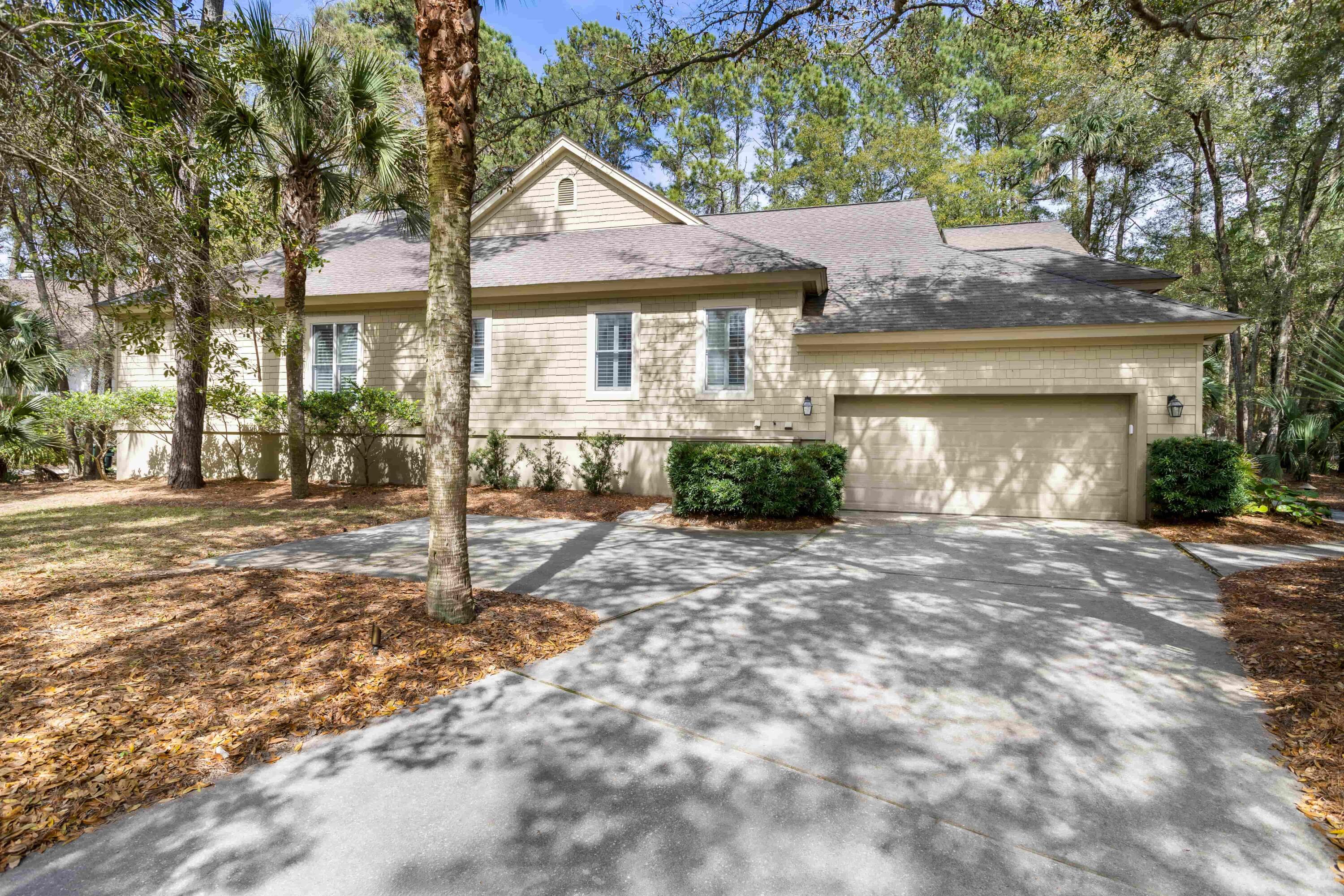 44 Trumpet Creeper Lane