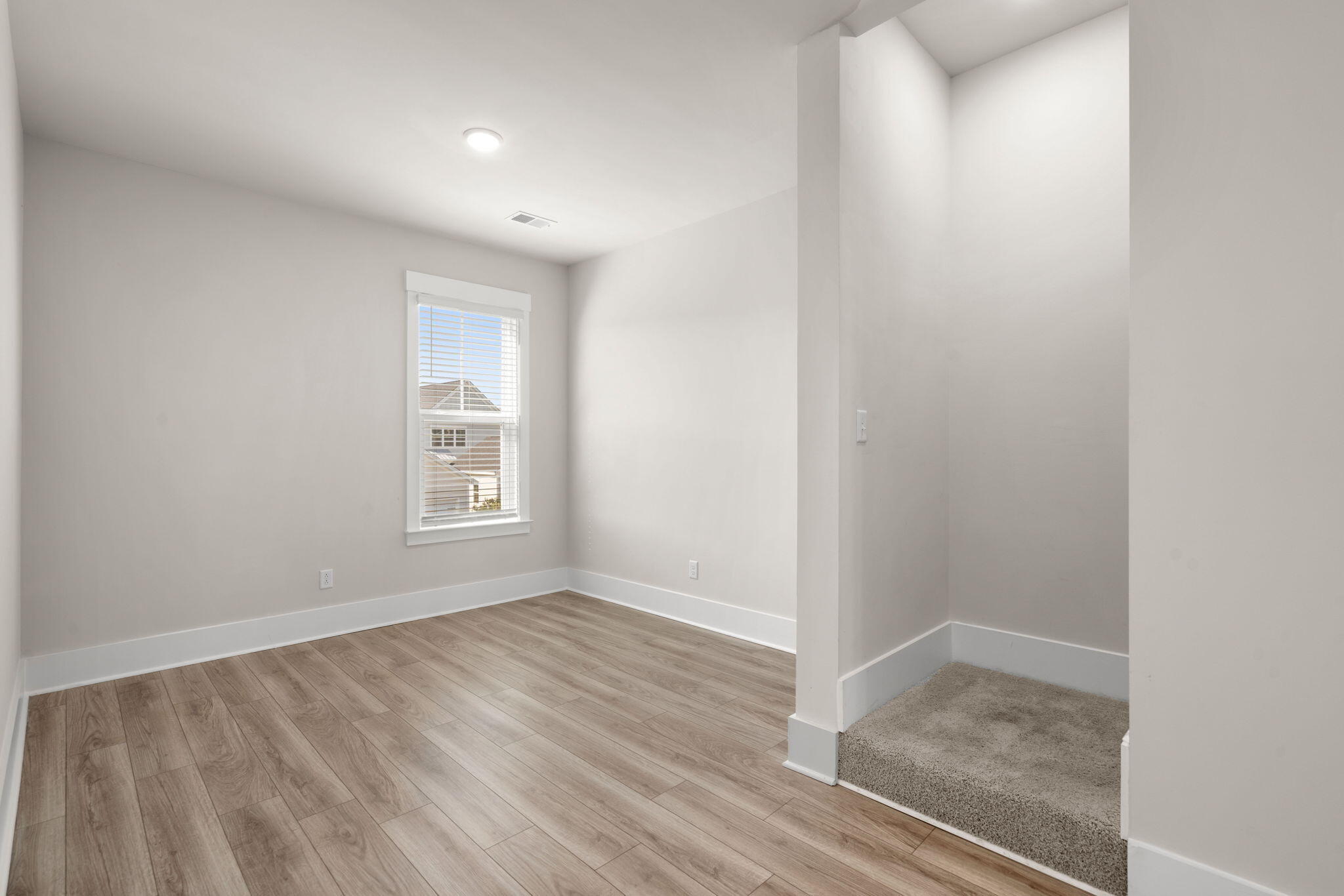 186 Midtown Avenue