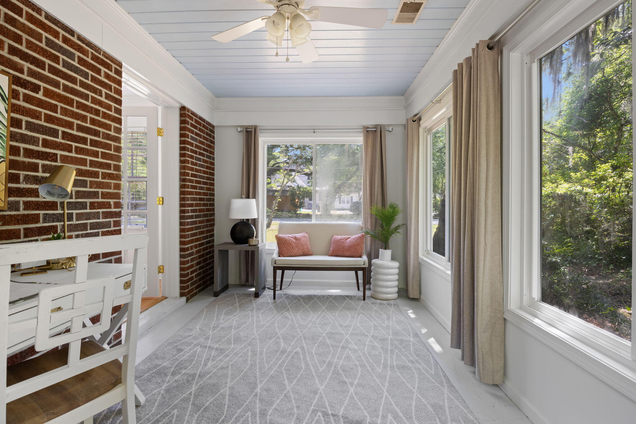 303 Wappoo Road