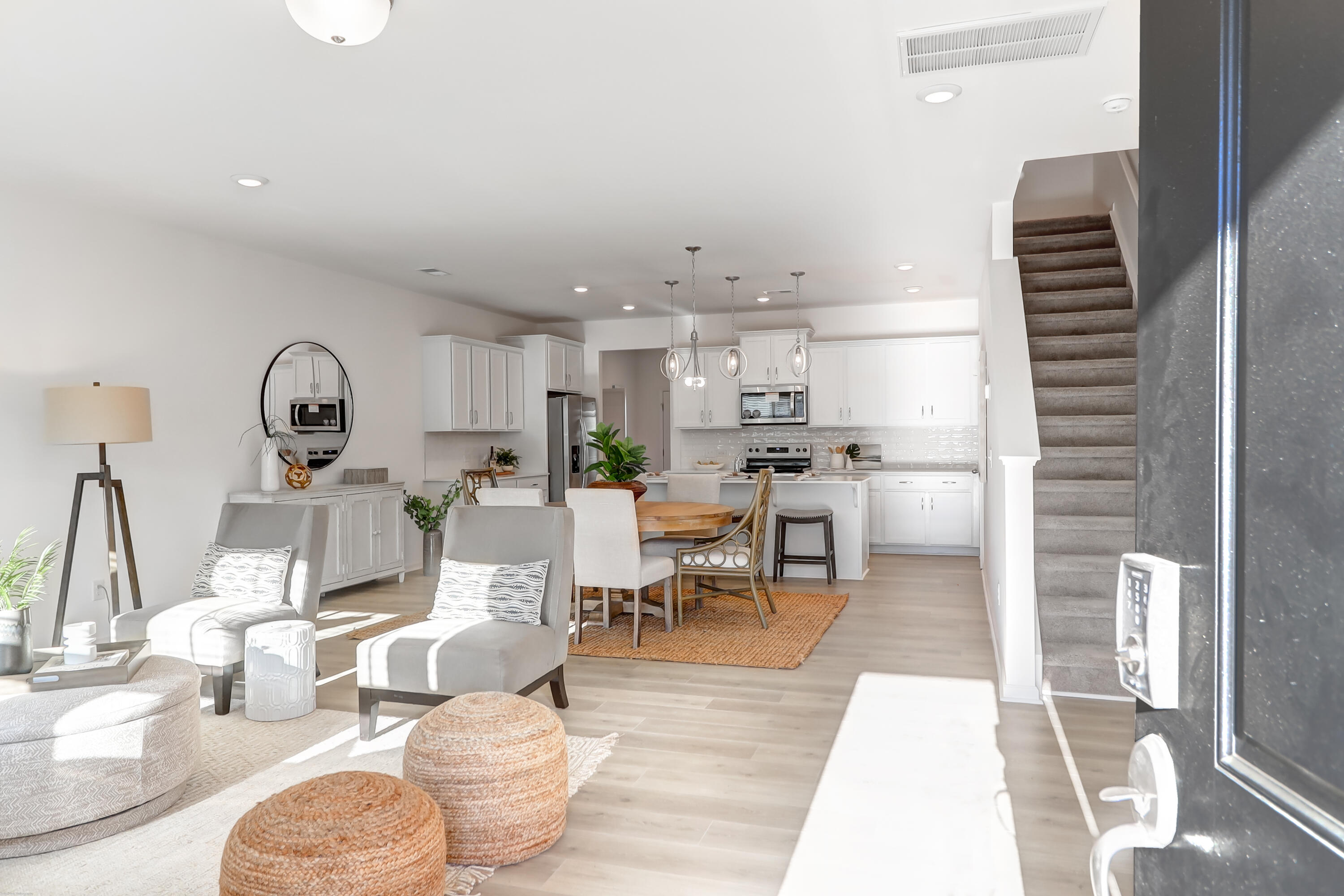 284 Surfbird Road # 401