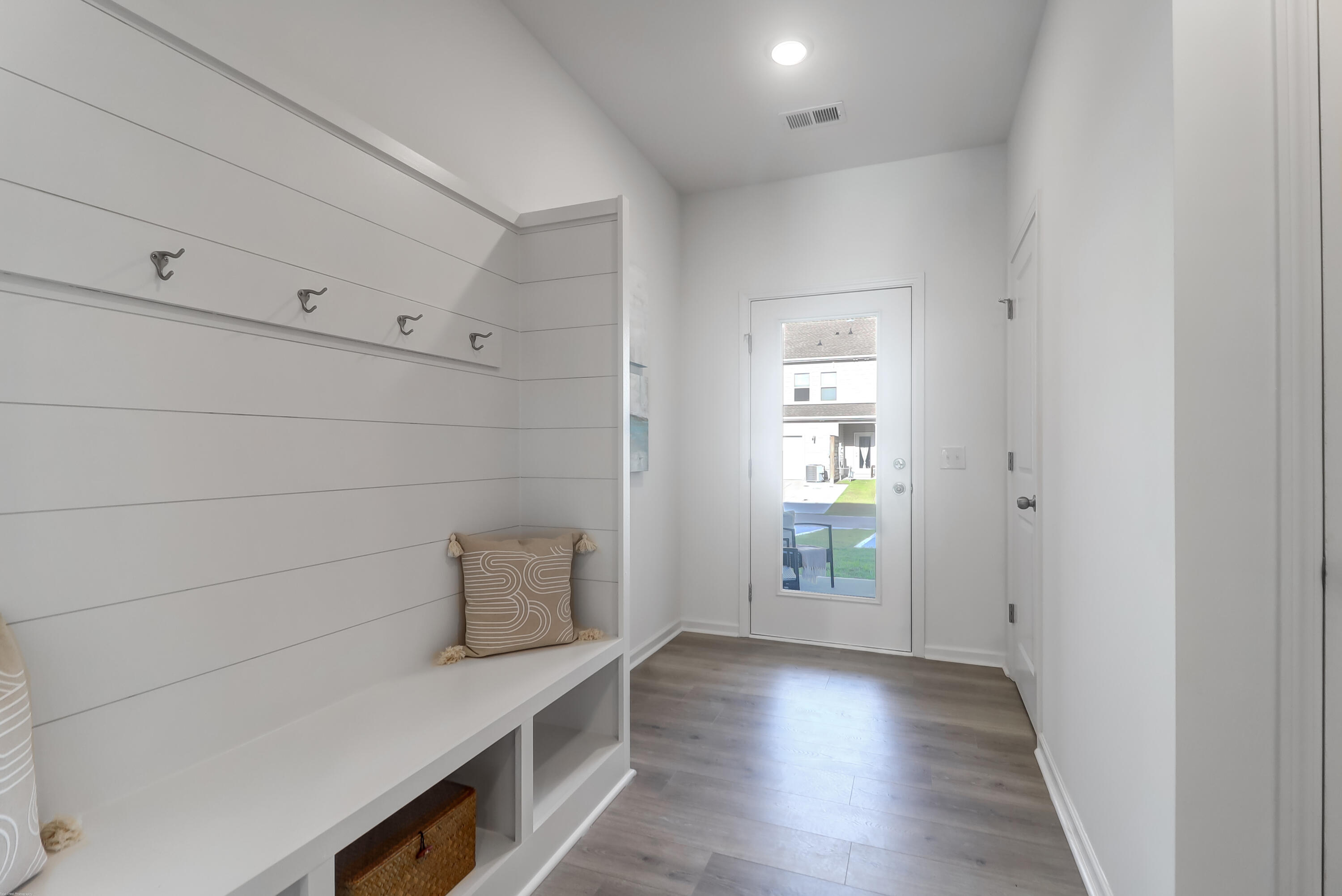 284 Surfbird Road # 401