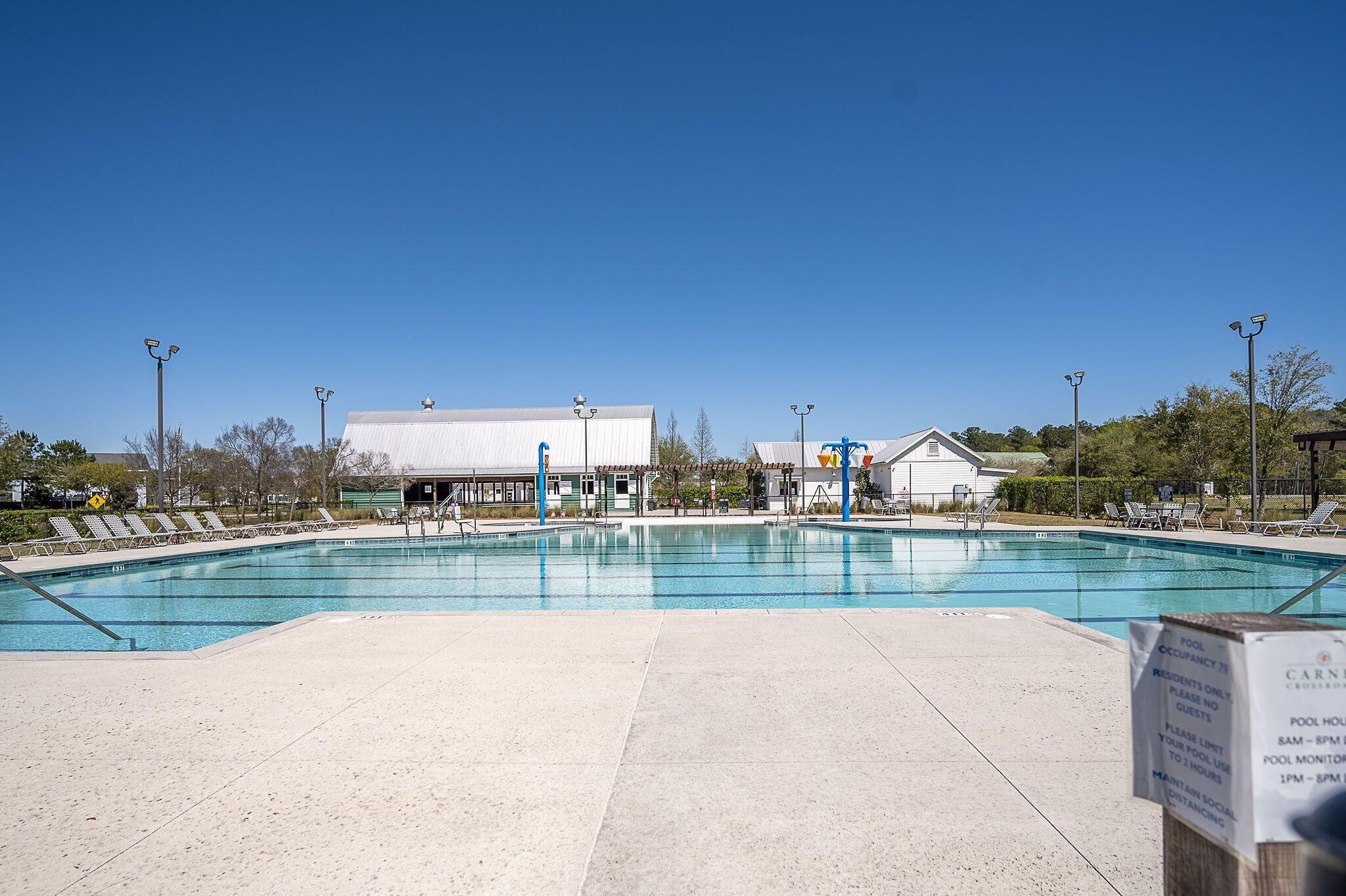 212 Ashworth Drive