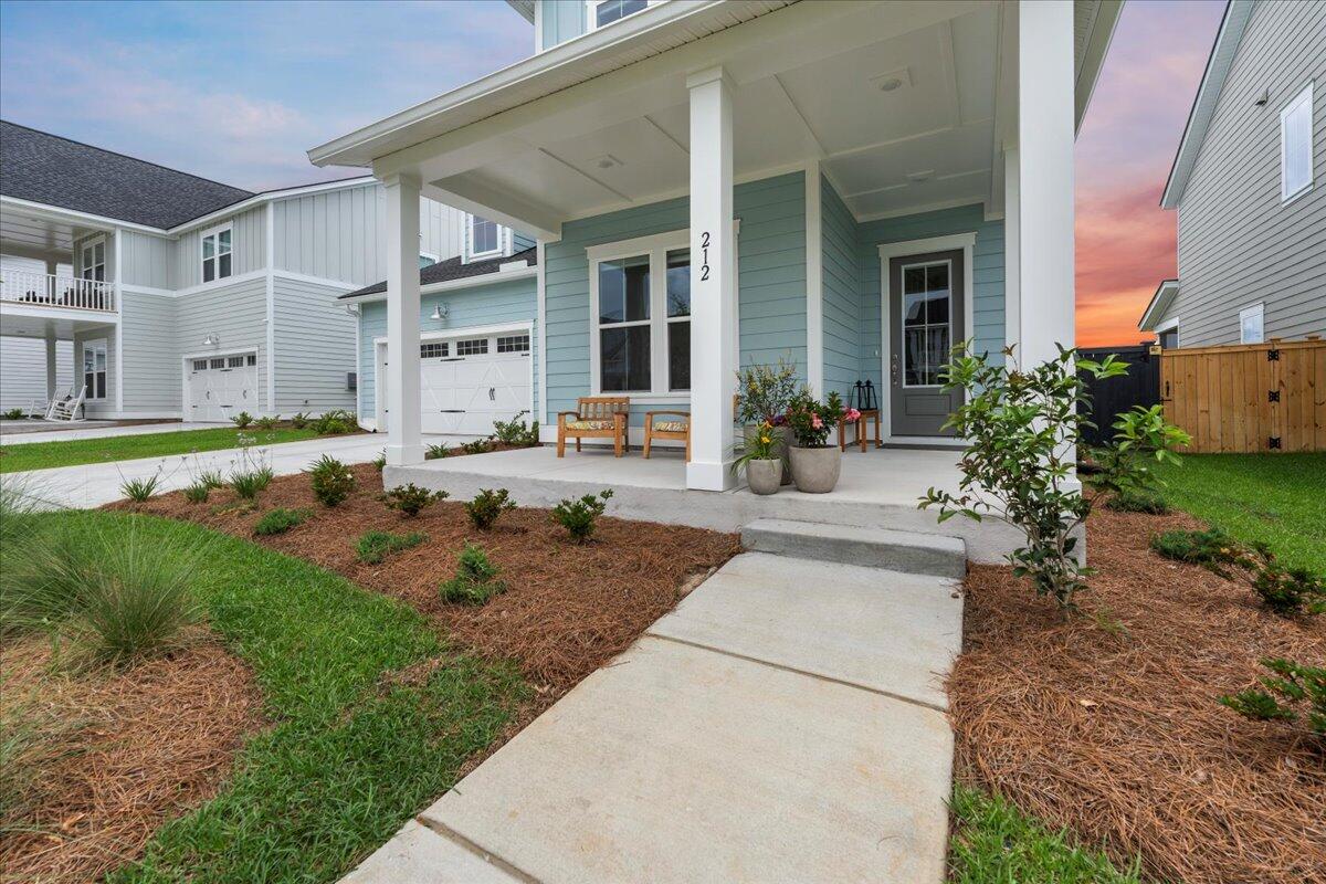 212 Ashworth Drive