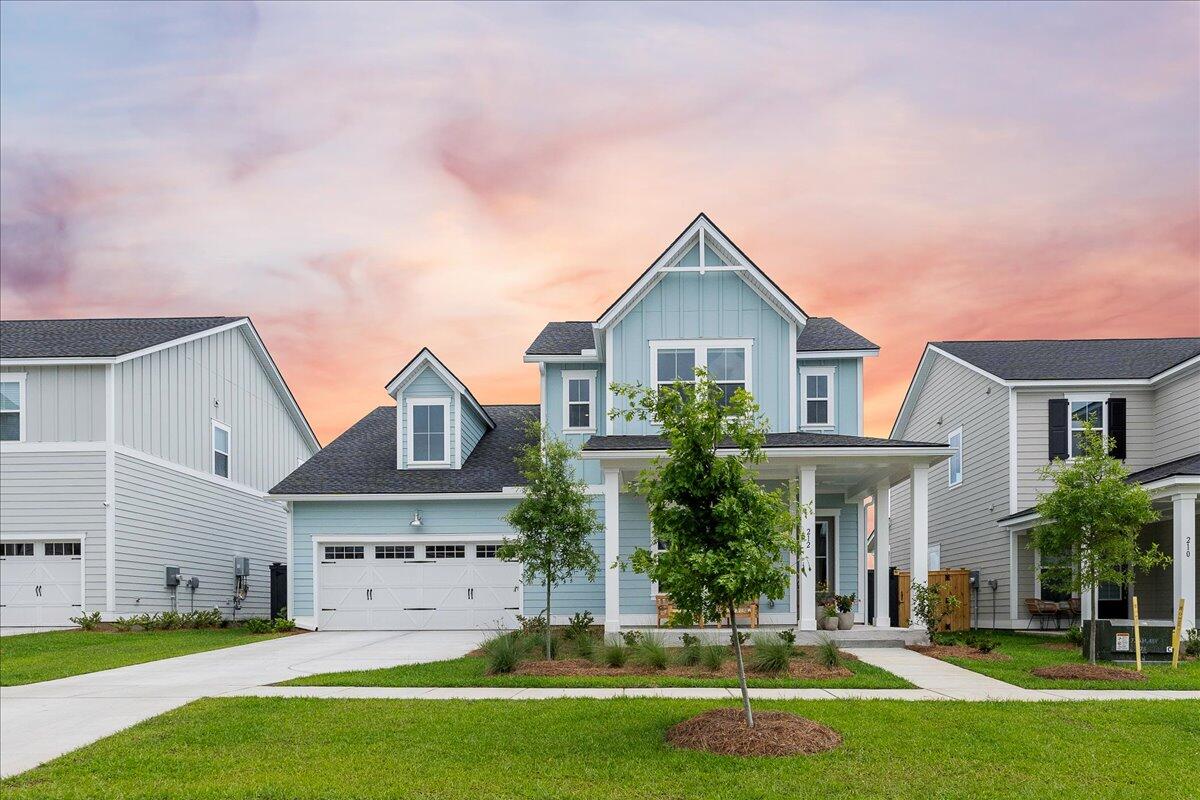 212 Ashworth Drive