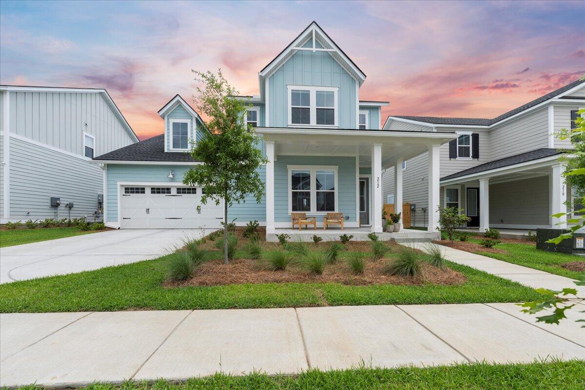 212 Ashworth Drive
