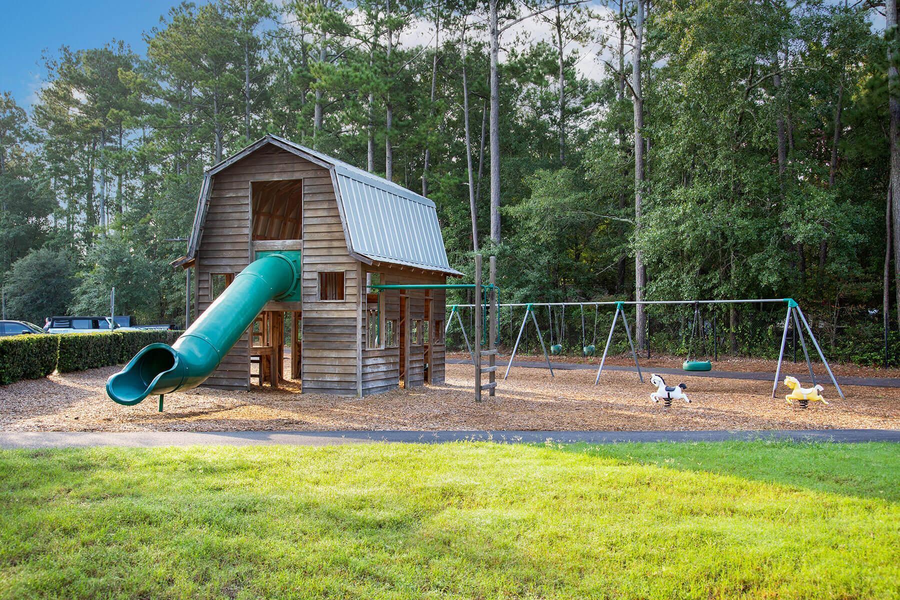 212 Ashworth Drive