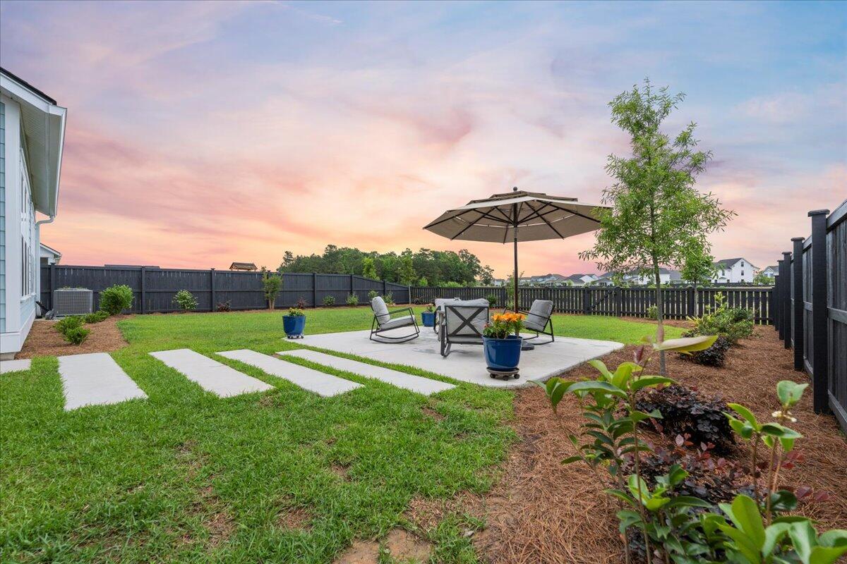 212 Ashworth Drive