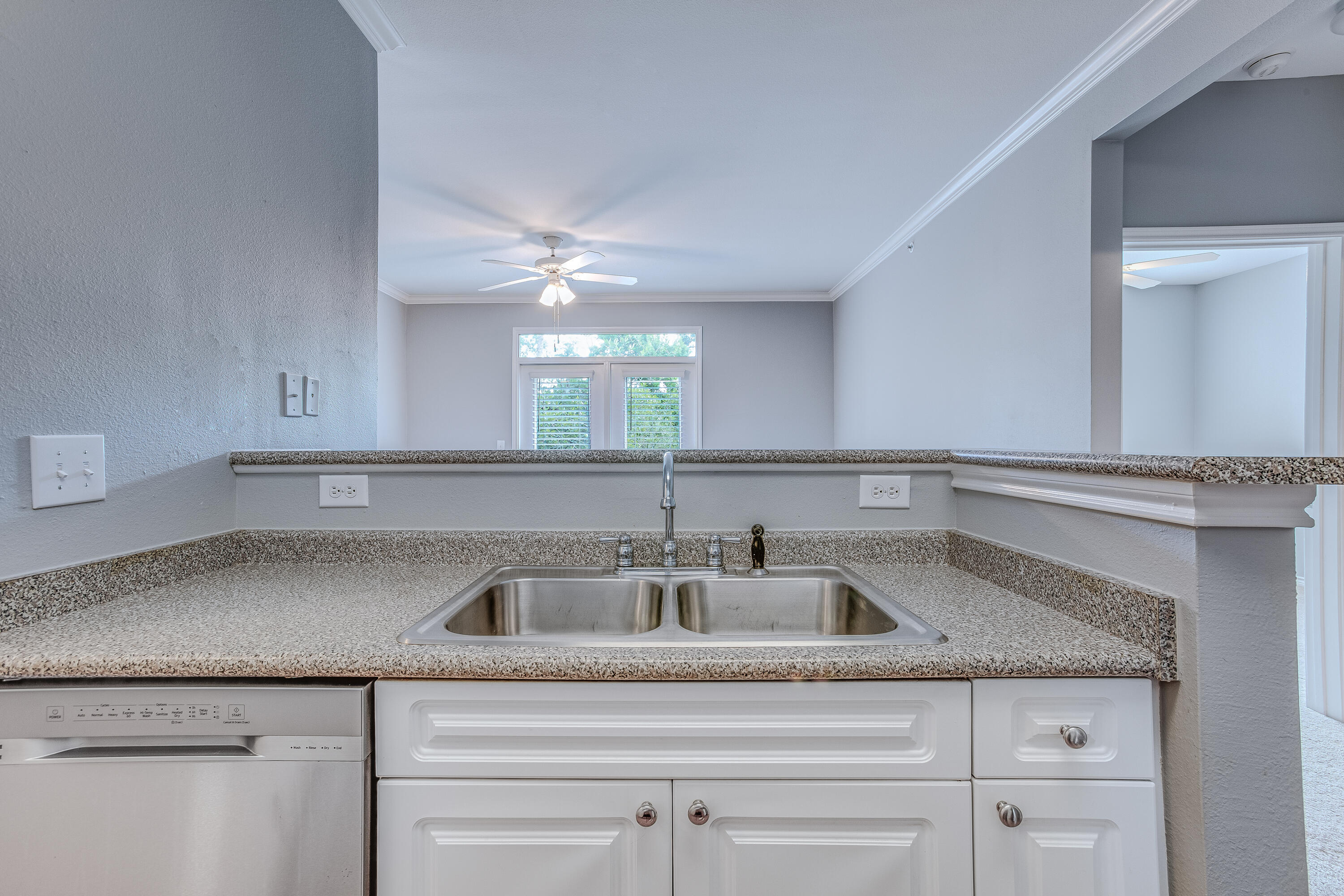 130 River Landing # 2207