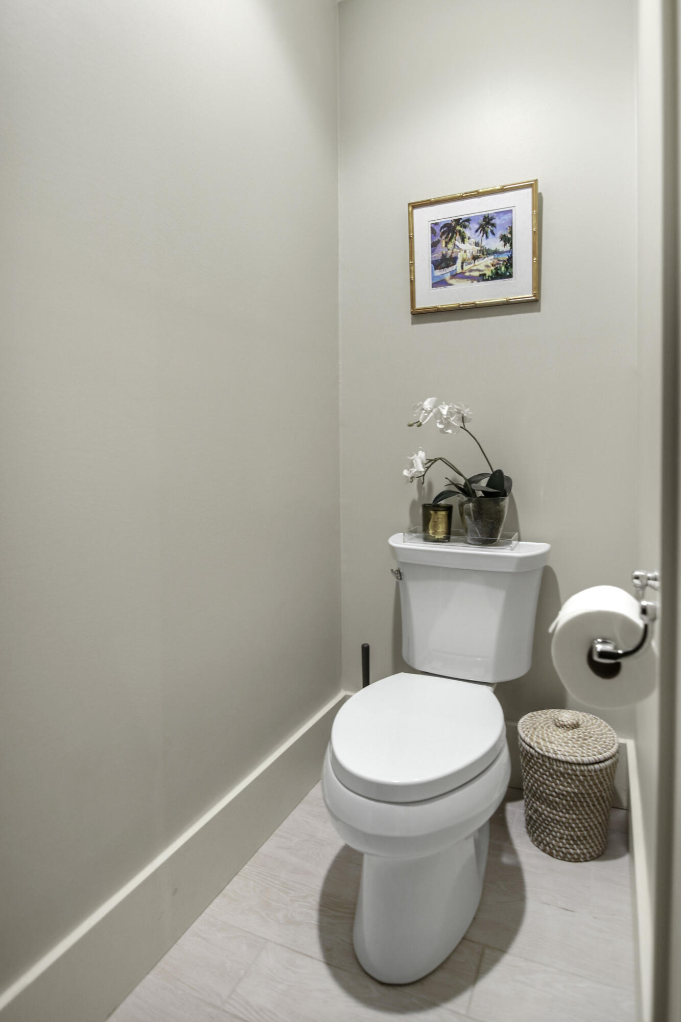 1506 Village Square