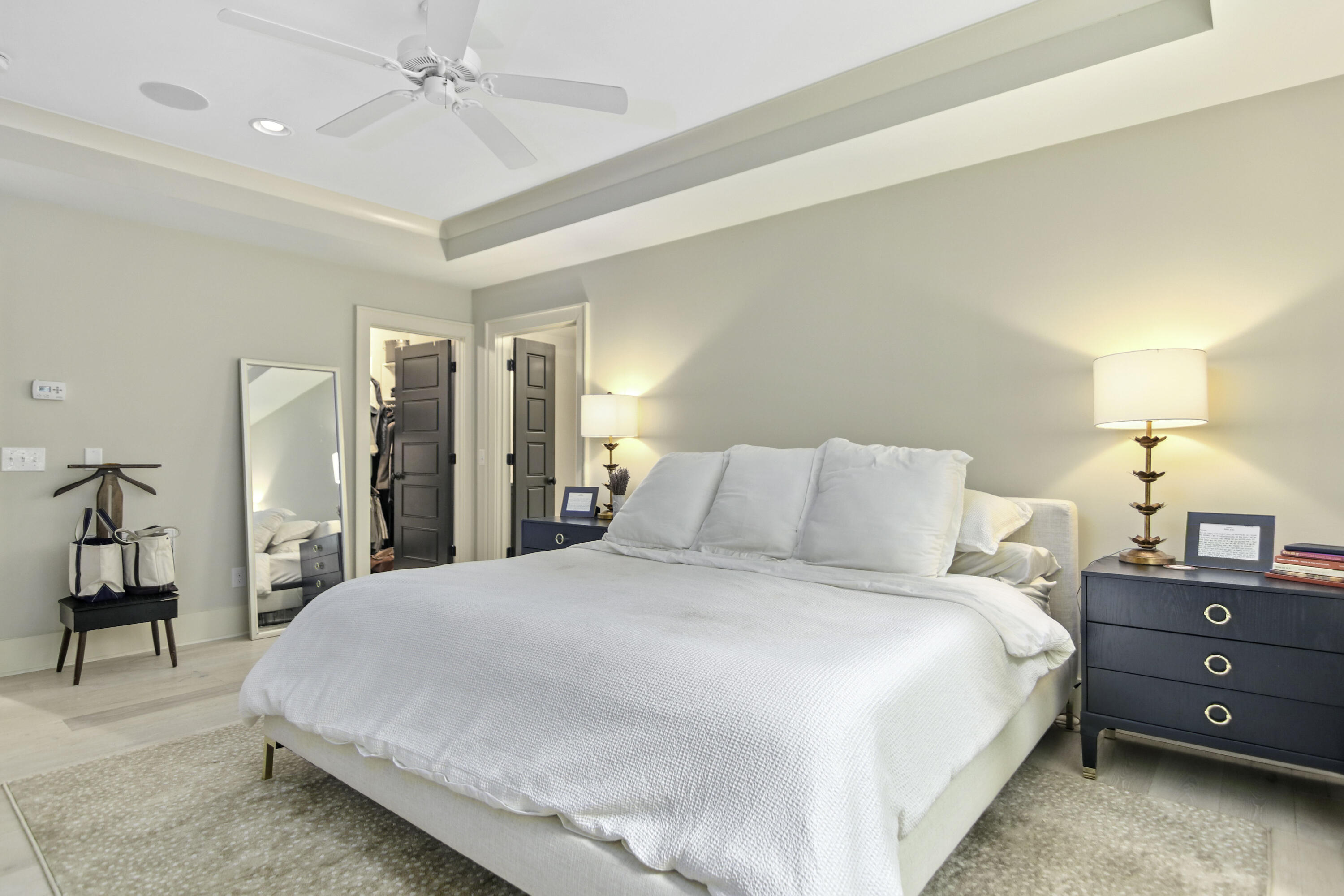 1506 Village Square