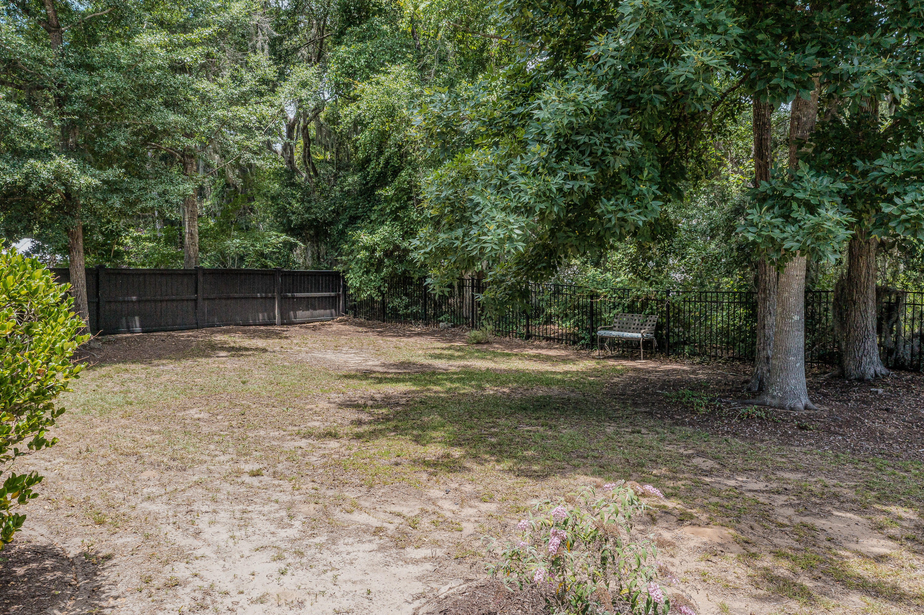 156 Harbourreef Drive