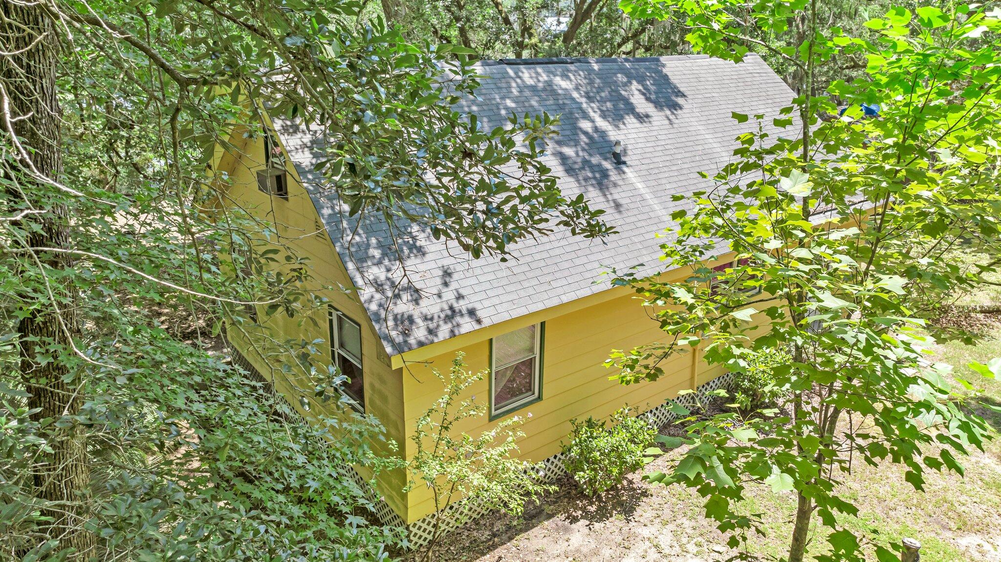 7299 Commodore Road