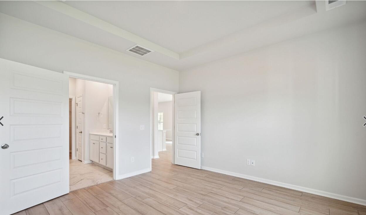 1153 Glorious Way