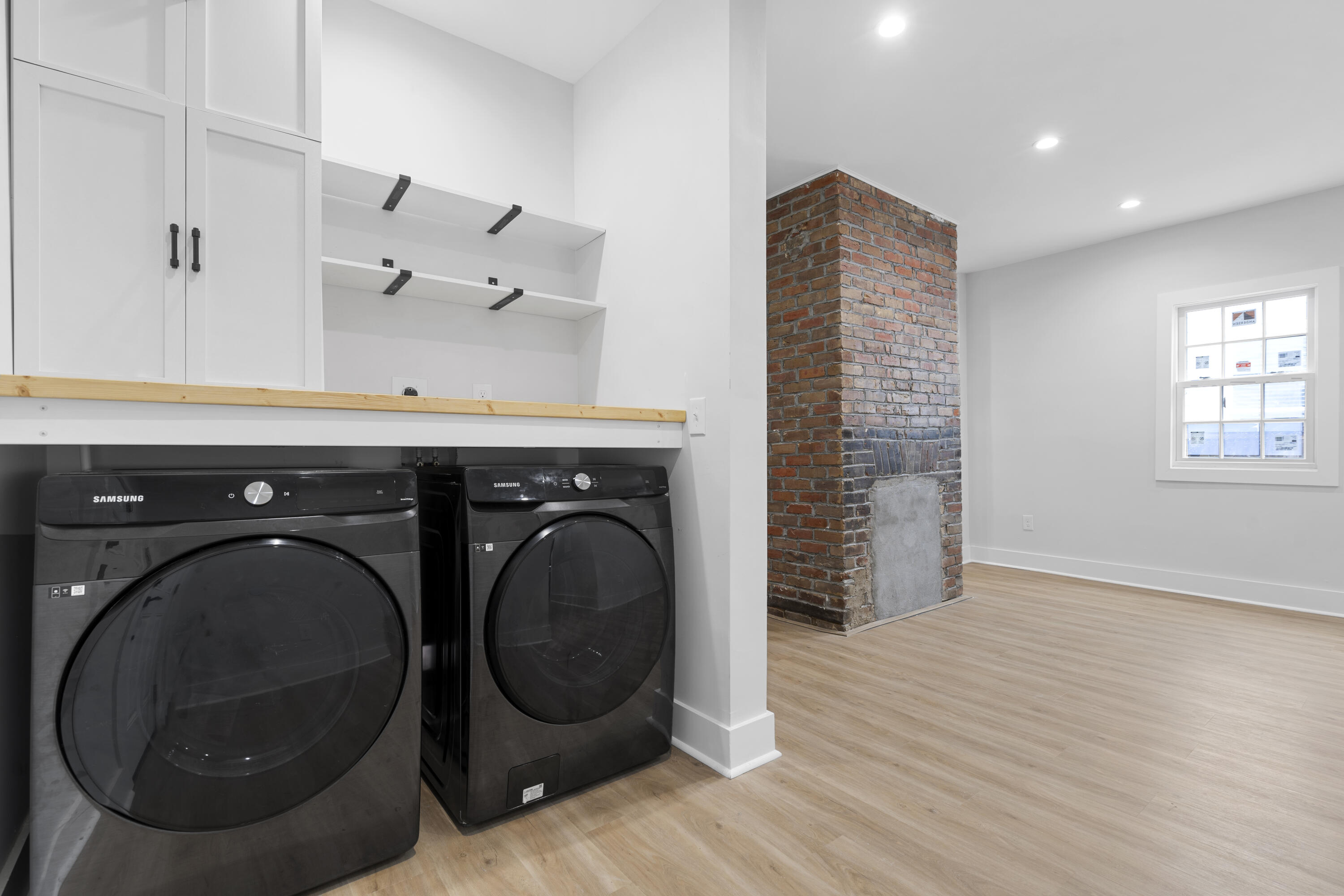 22 Nunan Street # B Unit: A & B