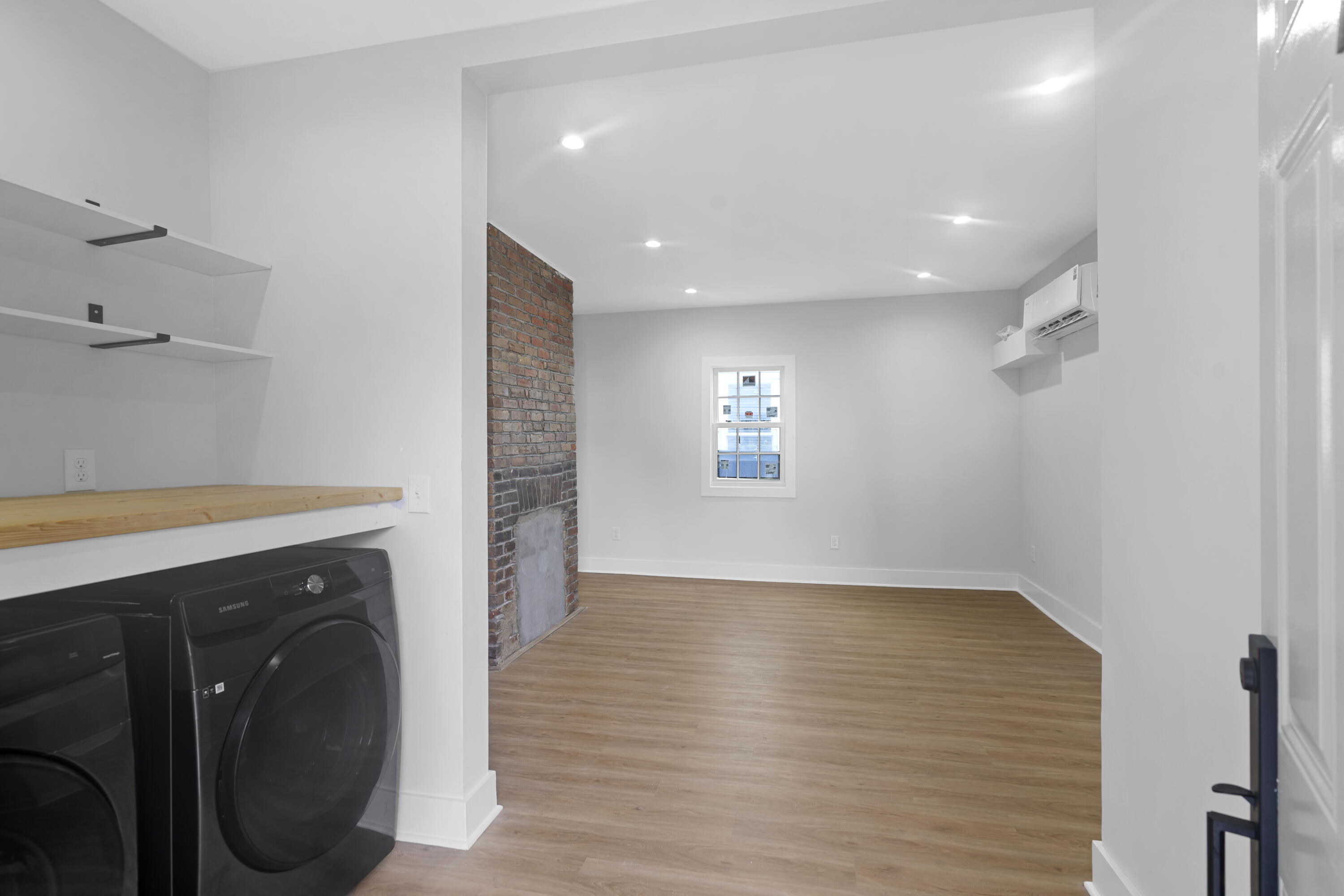 22 Nunan Street # B Unit: A & B